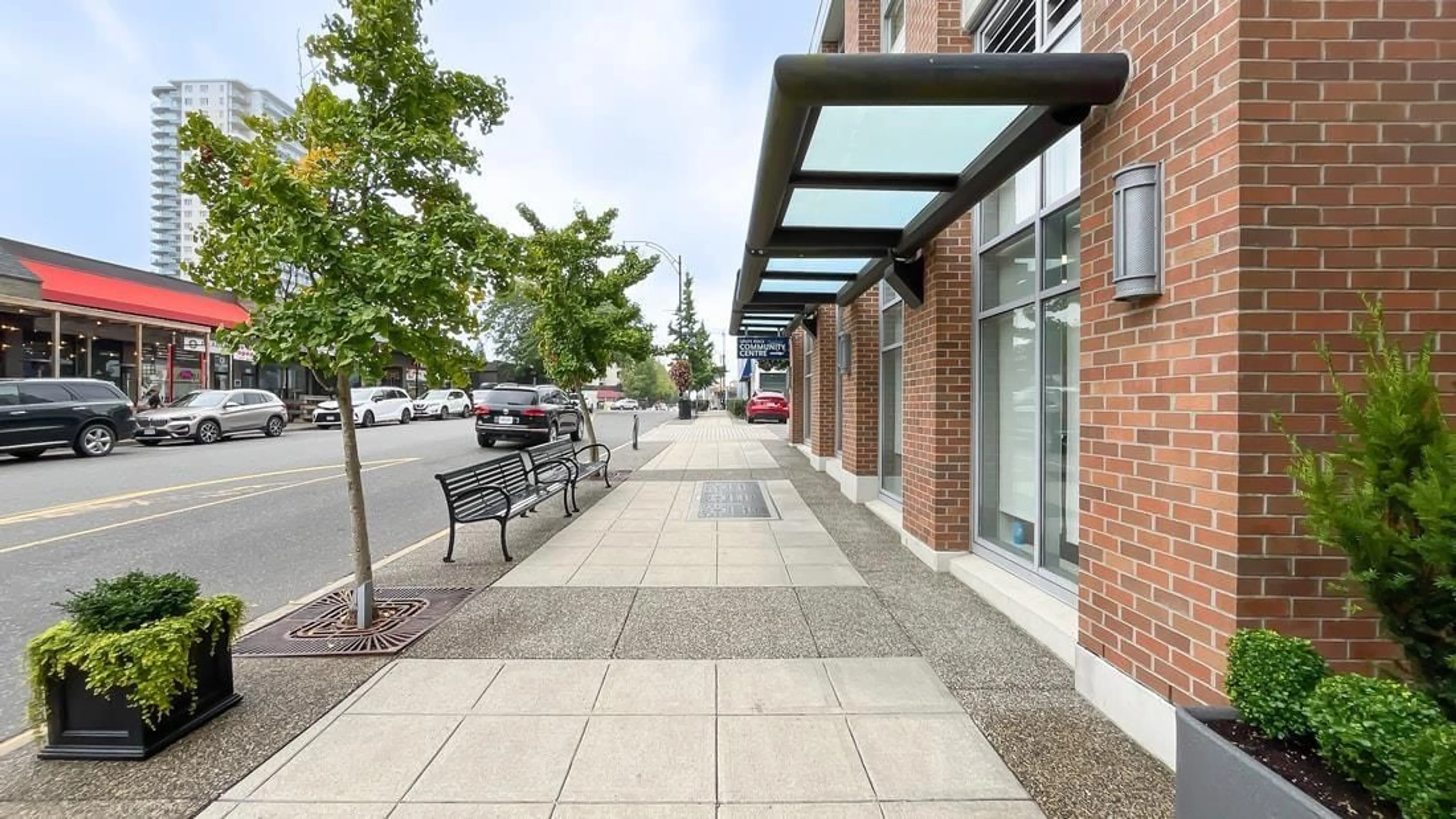 Patio, street for 1807 - 15152 RUSSELL, White Rock British Columbia V4B0A3