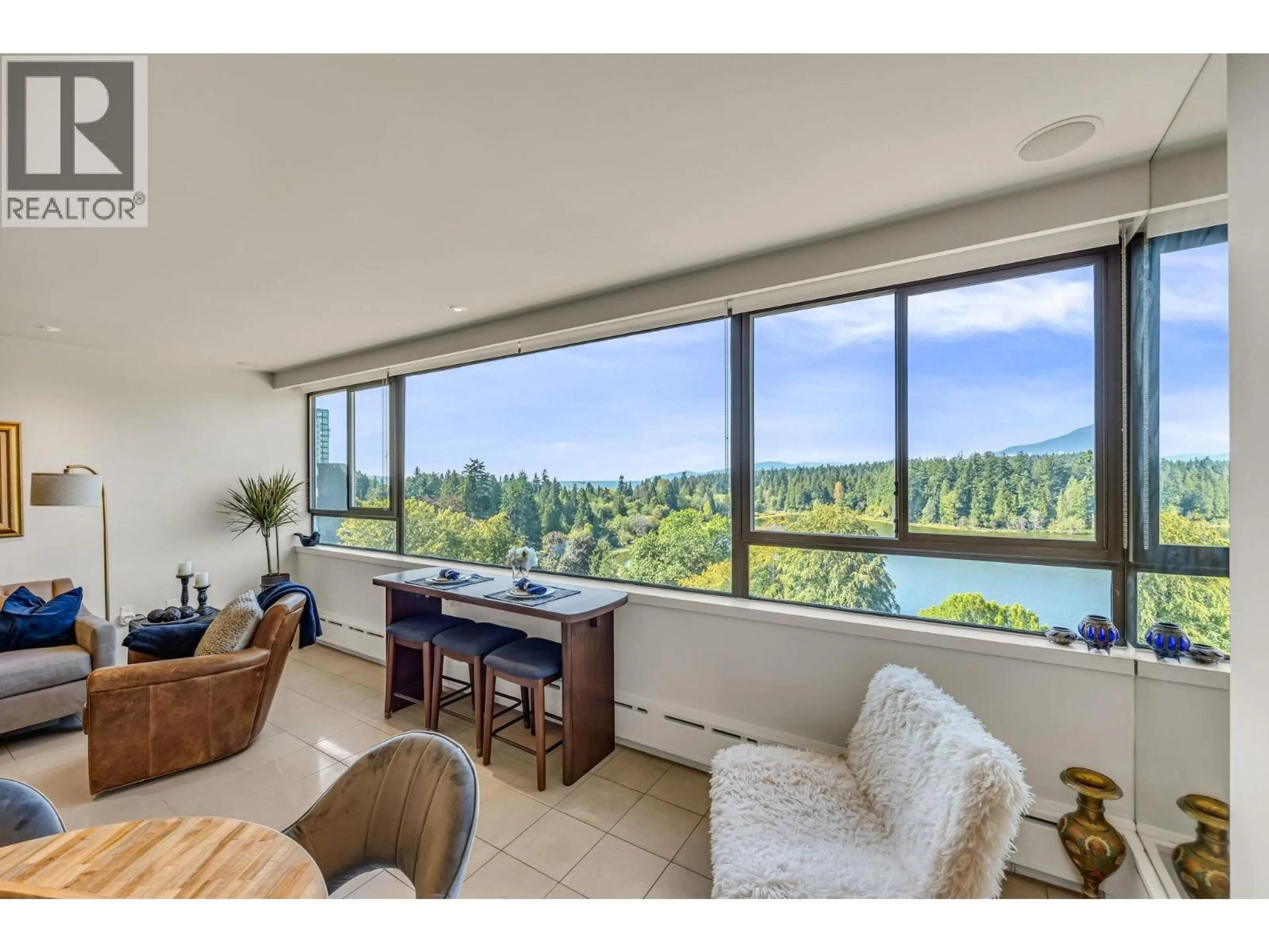 A pic of a room for 903 - 710 CHILCO STREET, Vancouver British Columbia V6G2P9