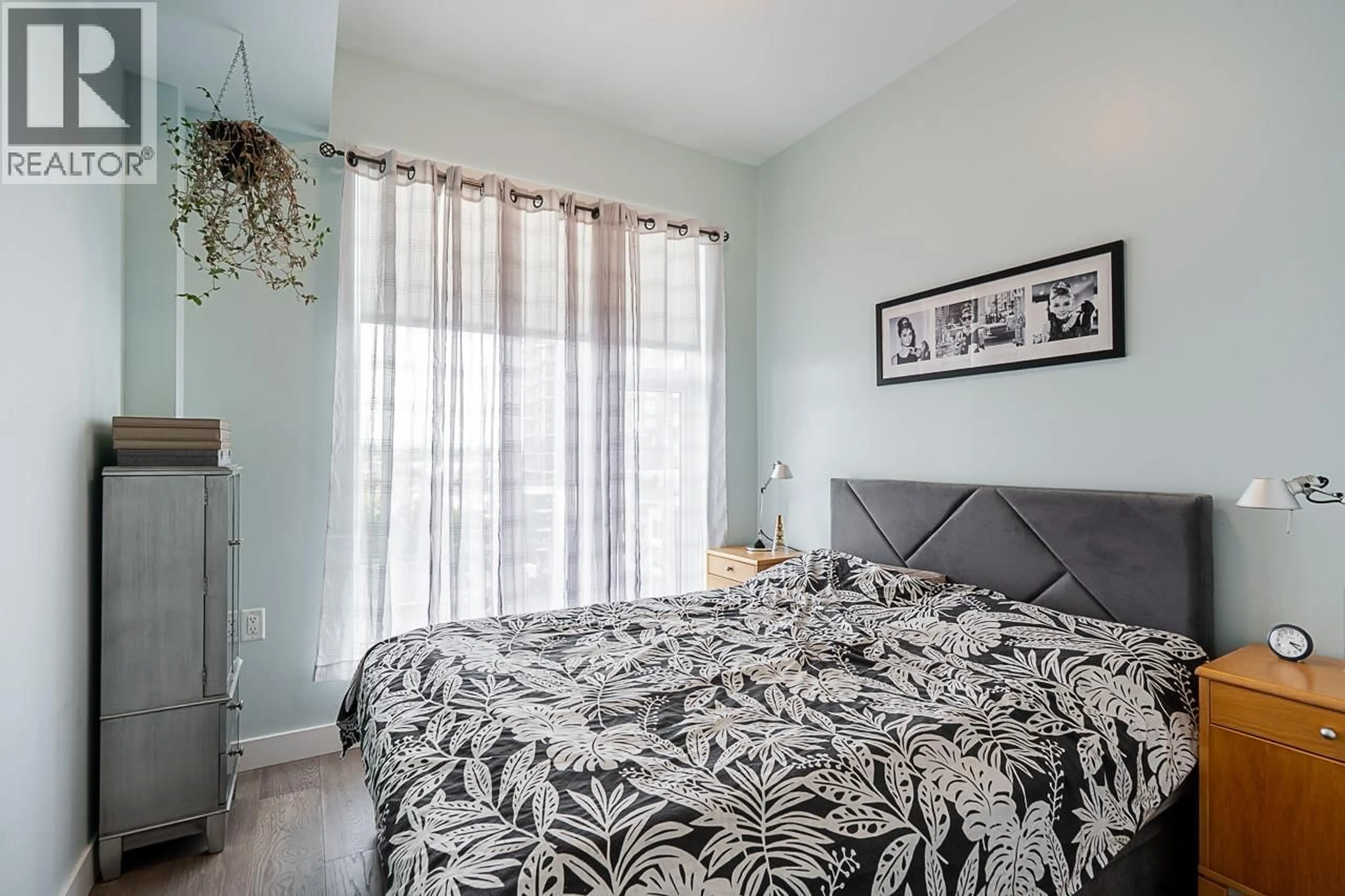 Bedroom with bed, unknown for 605 - 5733 ALBERTA STREET, Vancouver British Columbia V5Y0M3