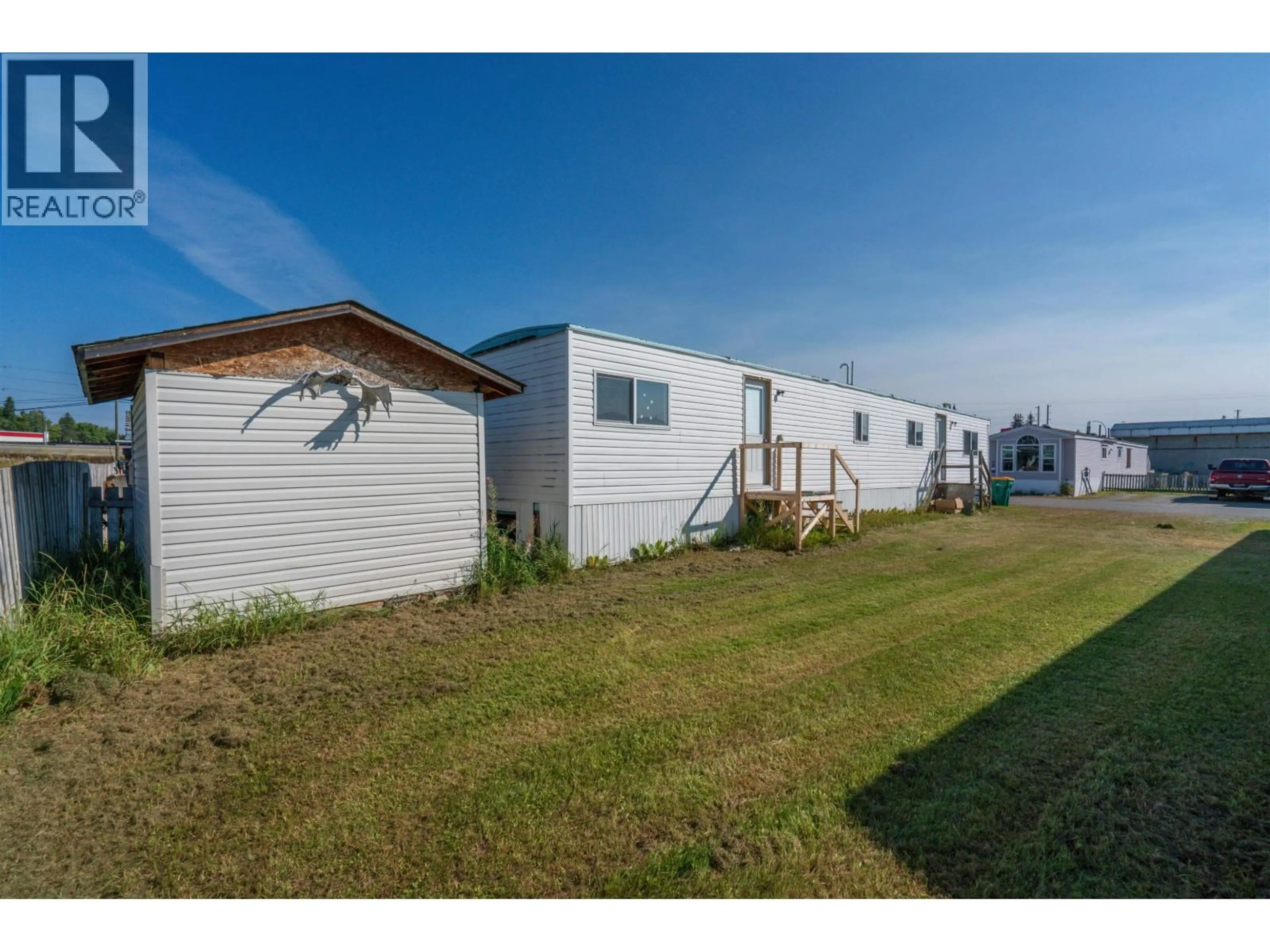 A pic from outside/outdoor area/front of a property/back of a property/a pic from drone, unknown for 4 - 5988 GAUTHIER ROAD, Prince George British Columbia V2N5M4
