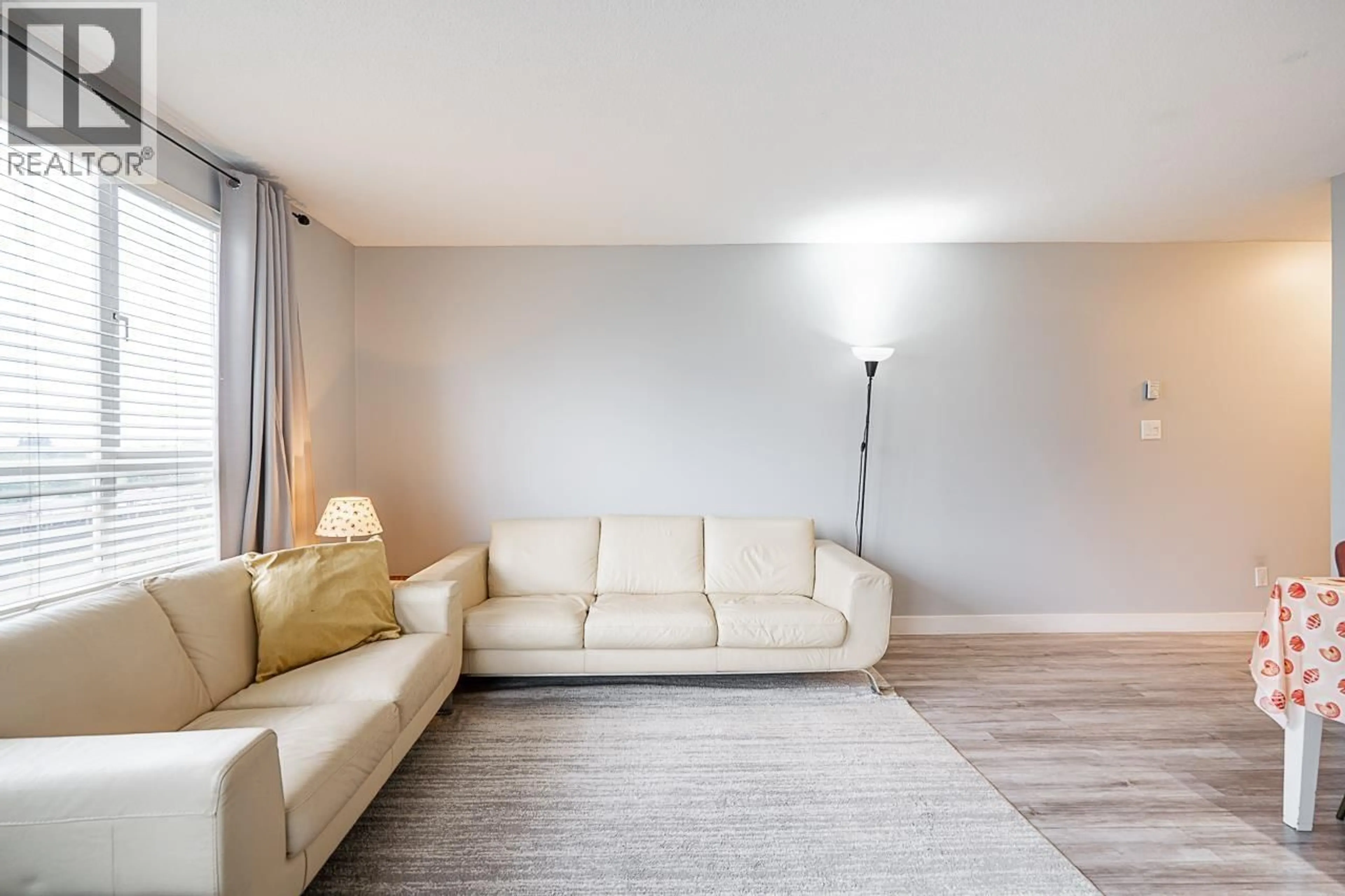 Living room with furniture, unknown for 502 - 3455 ASCOT PLACE, Vancouver British Columbia V5R6B7