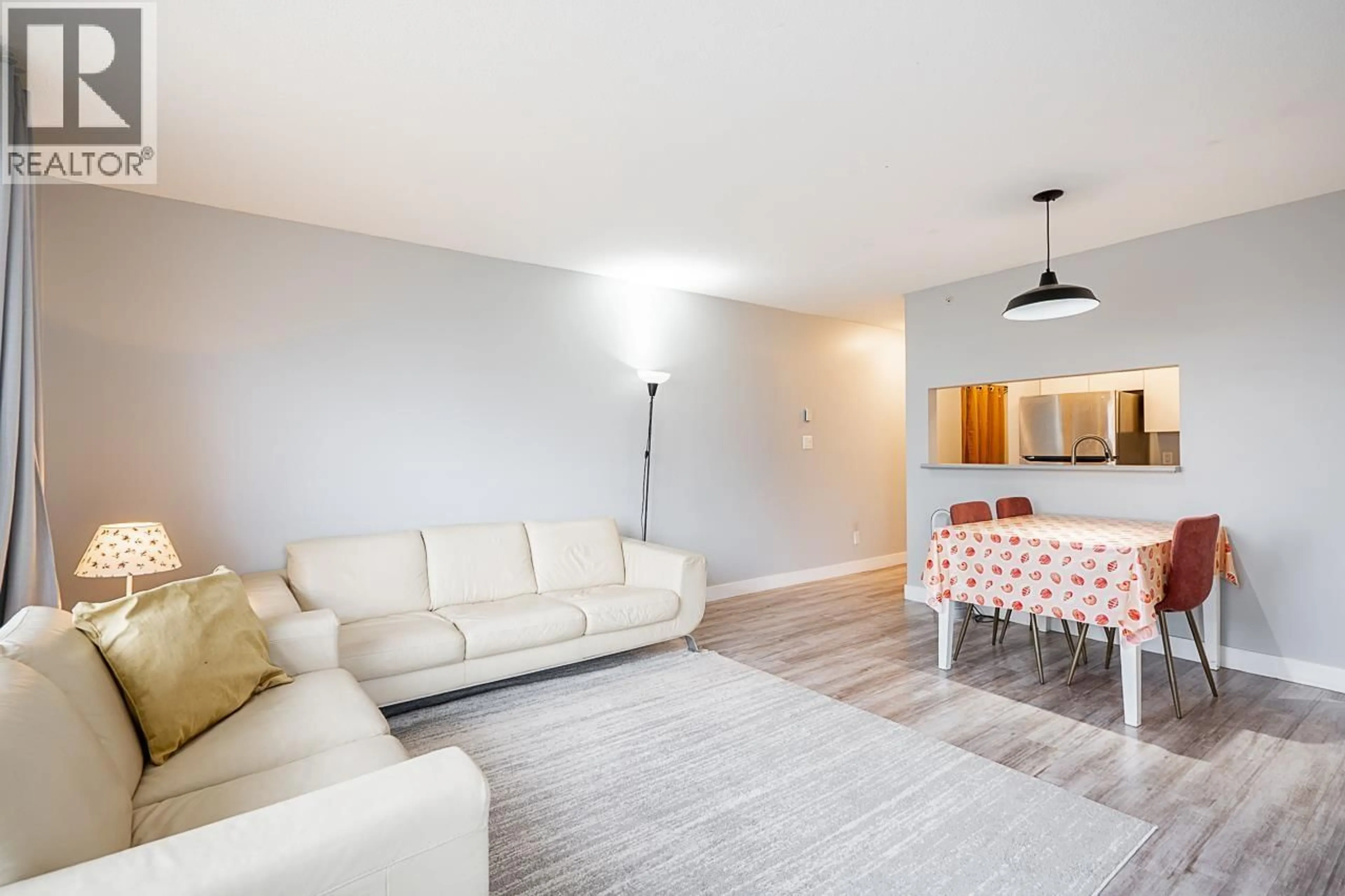 Living room with furniture, unknown for 502 - 3455 ASCOT PLACE, Vancouver British Columbia V5R6B7