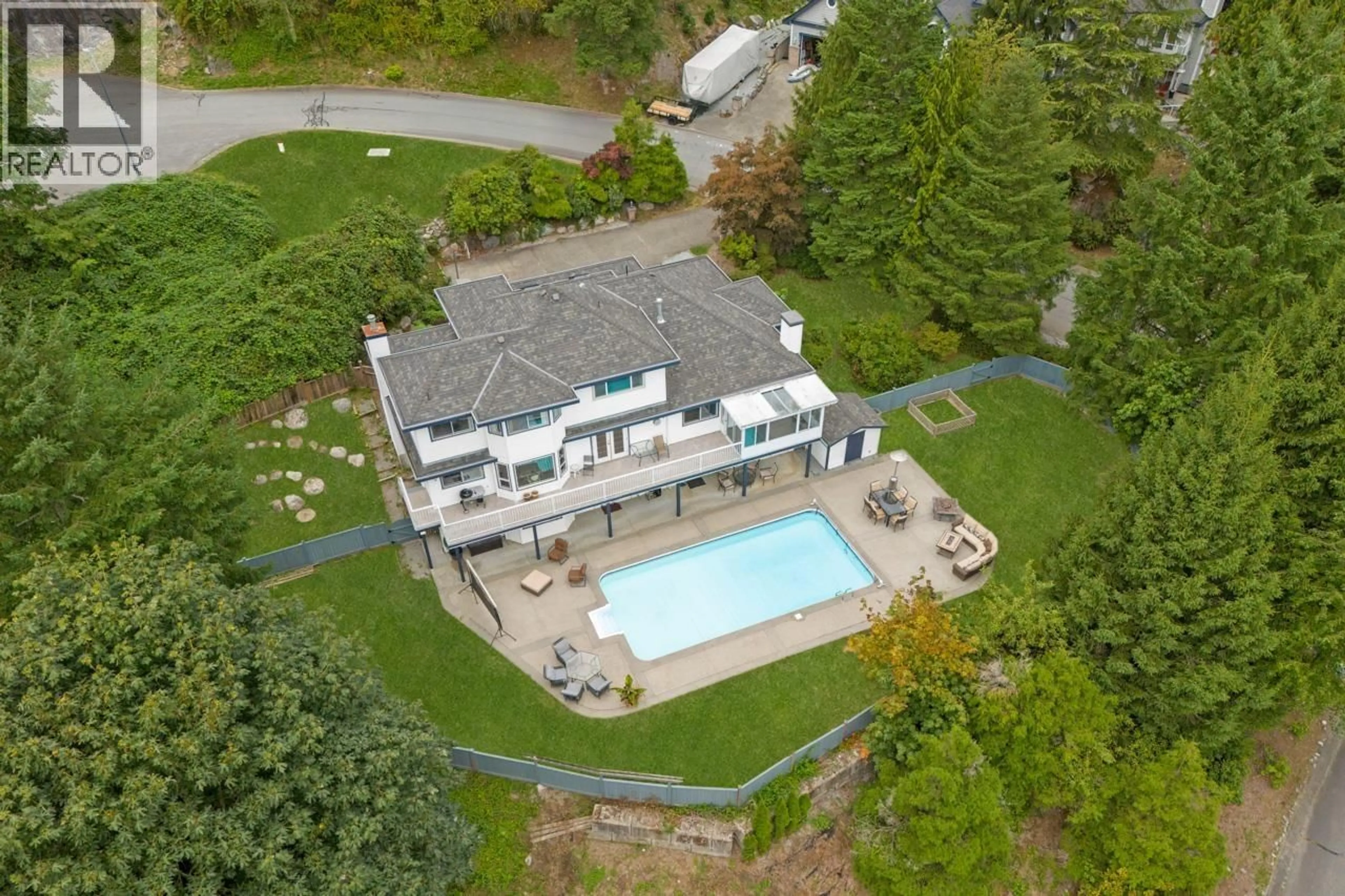 A pic from outside/outdoor area/front of a property/back of a property/a pic from drone, water/lake/river/ocean view for 15333 SHERIDAN DRIVE, Pitt Meadows British Columbia V3Y2T9
