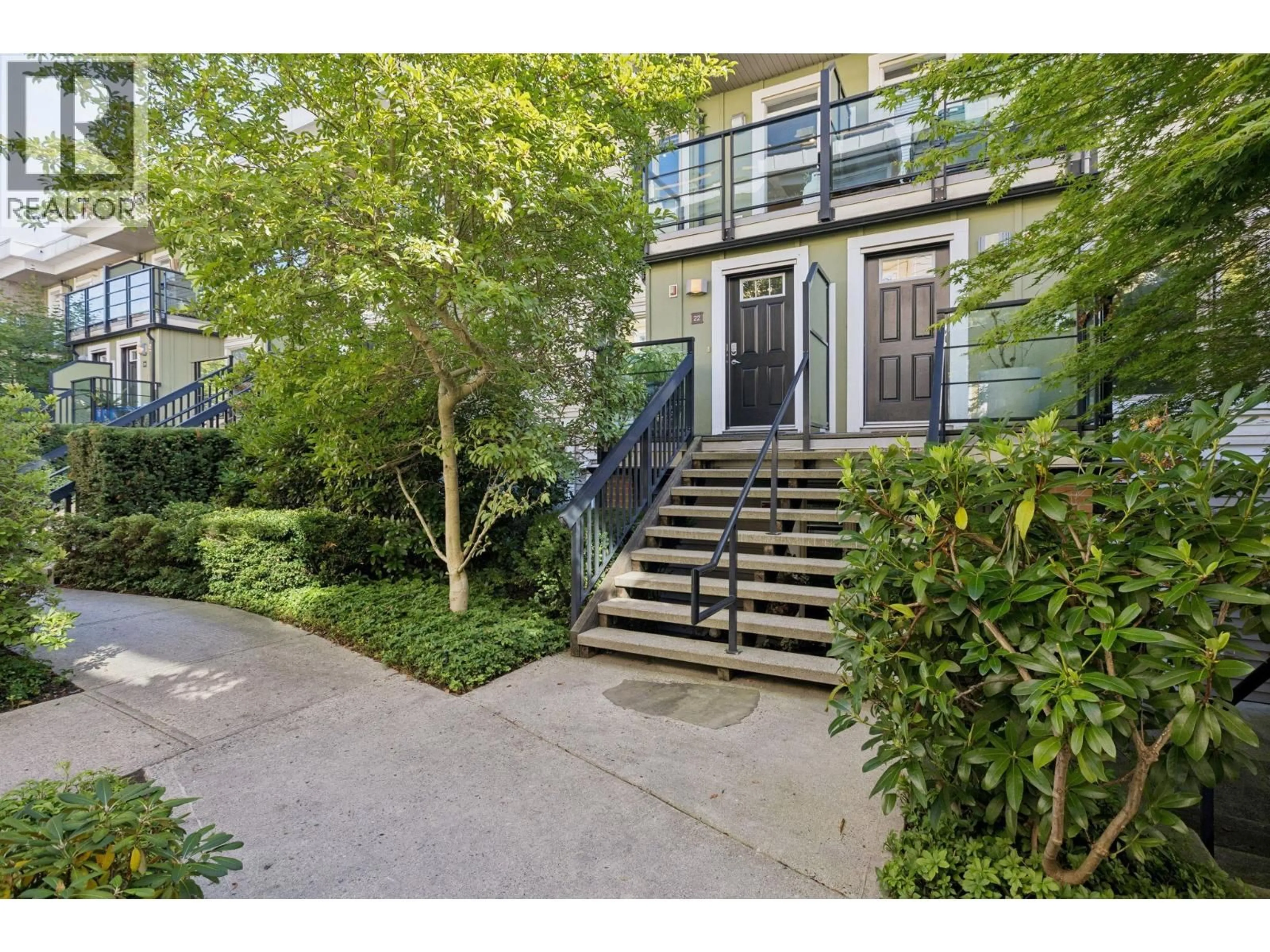 Unknown for 22 - 728 14TH STREET, North Vancouver British Columbia V7M0A8