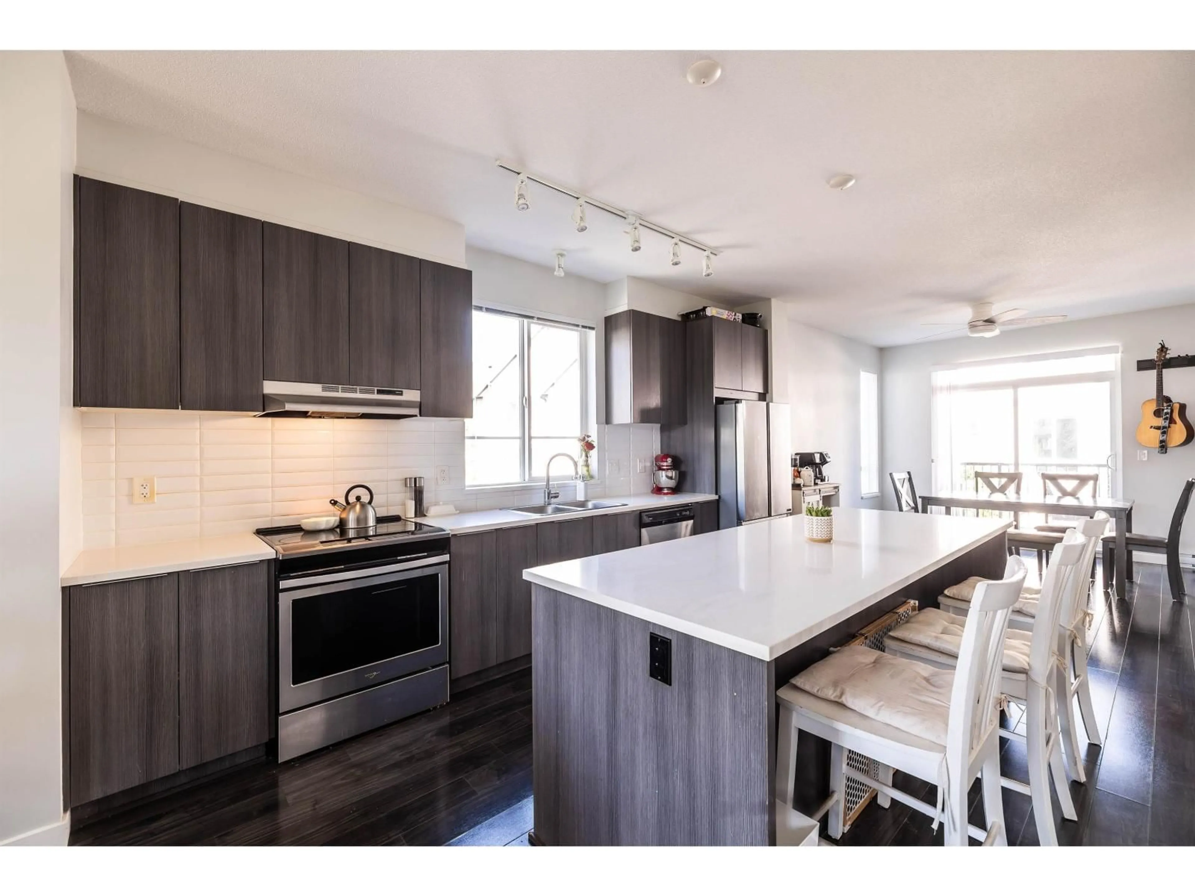 Open concept kitchen, unknown for 39 - 30930 WESTRIDGE, Abbotsford British Columbia V2T0H6
