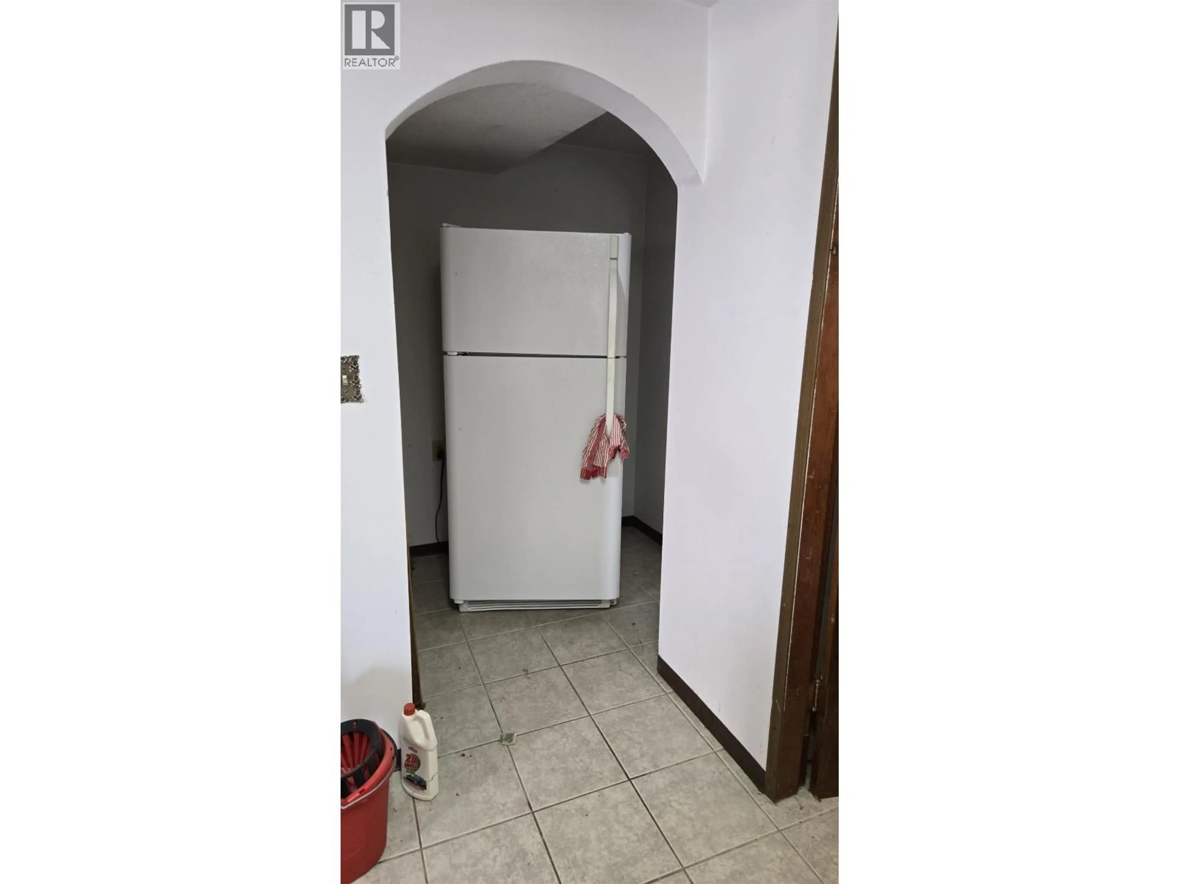 Unknown for 2268 34TH AVENUE, Vancouver British Columbia V5P1B1