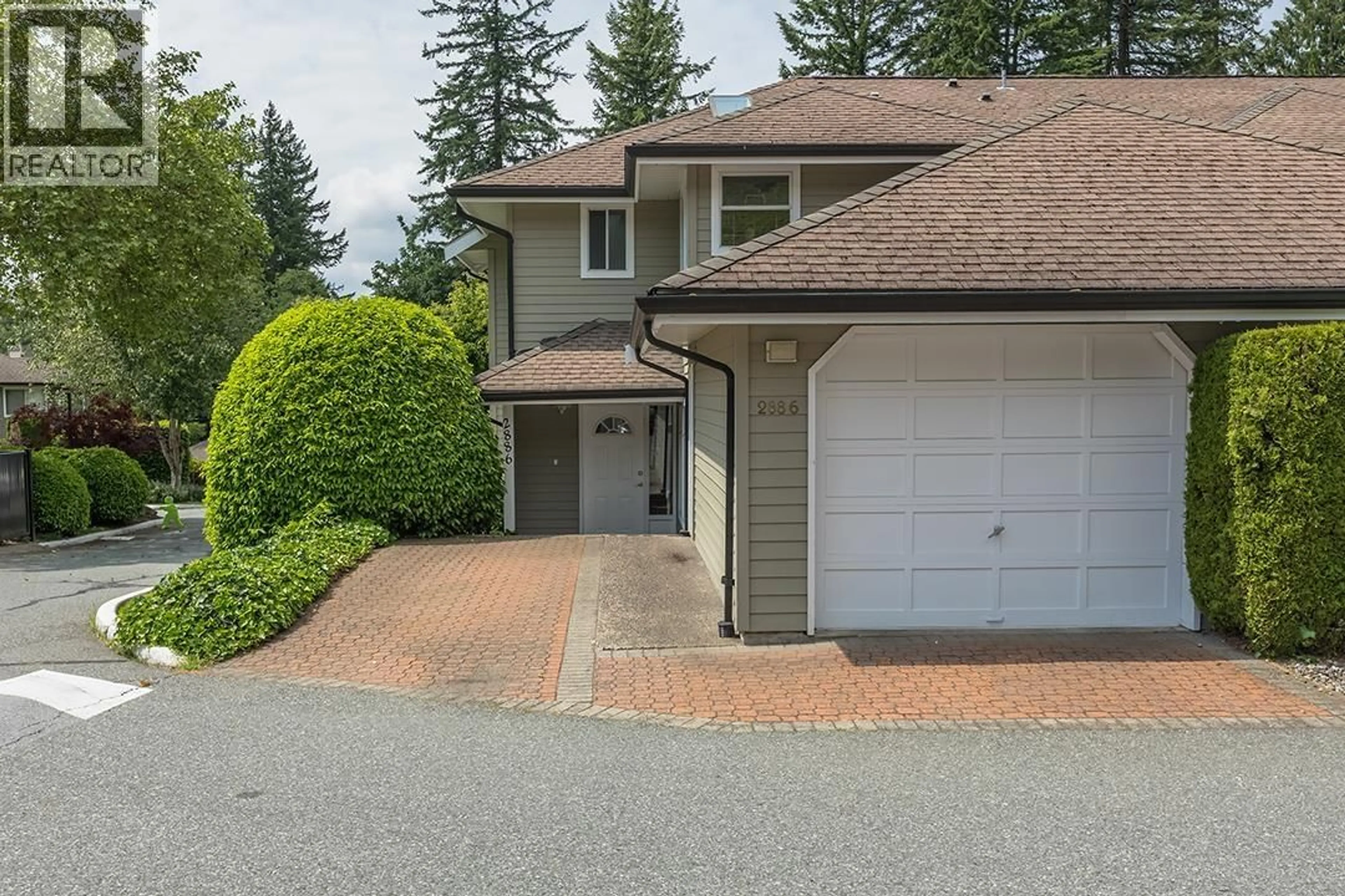 A pic from outside/outdoor area/front of a property/back of a property/a pic from drone, street for 2886 MT SEYMOUR PARKWAY, North Vancouver British Columbia V7H1E9