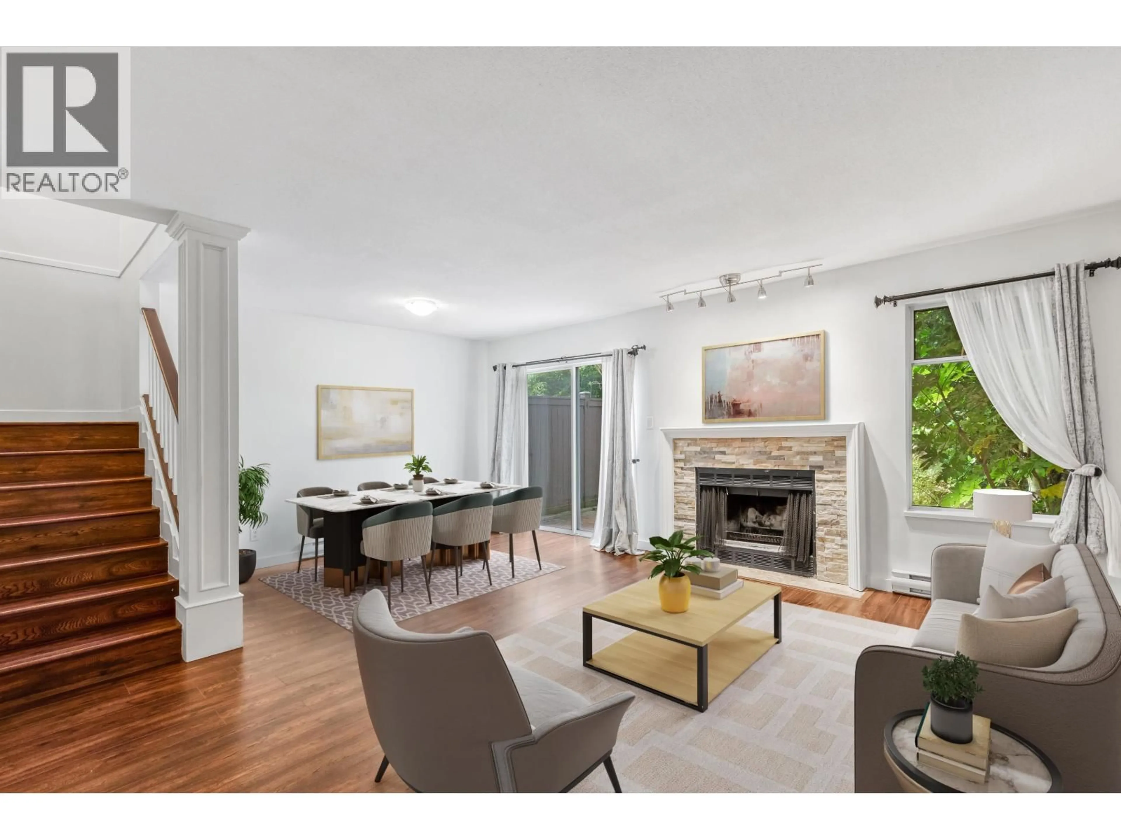 Living room with furniture, wood/laminate floor for 2886 MT SEYMOUR PARKWAY, North Vancouver British Columbia V7H1E9