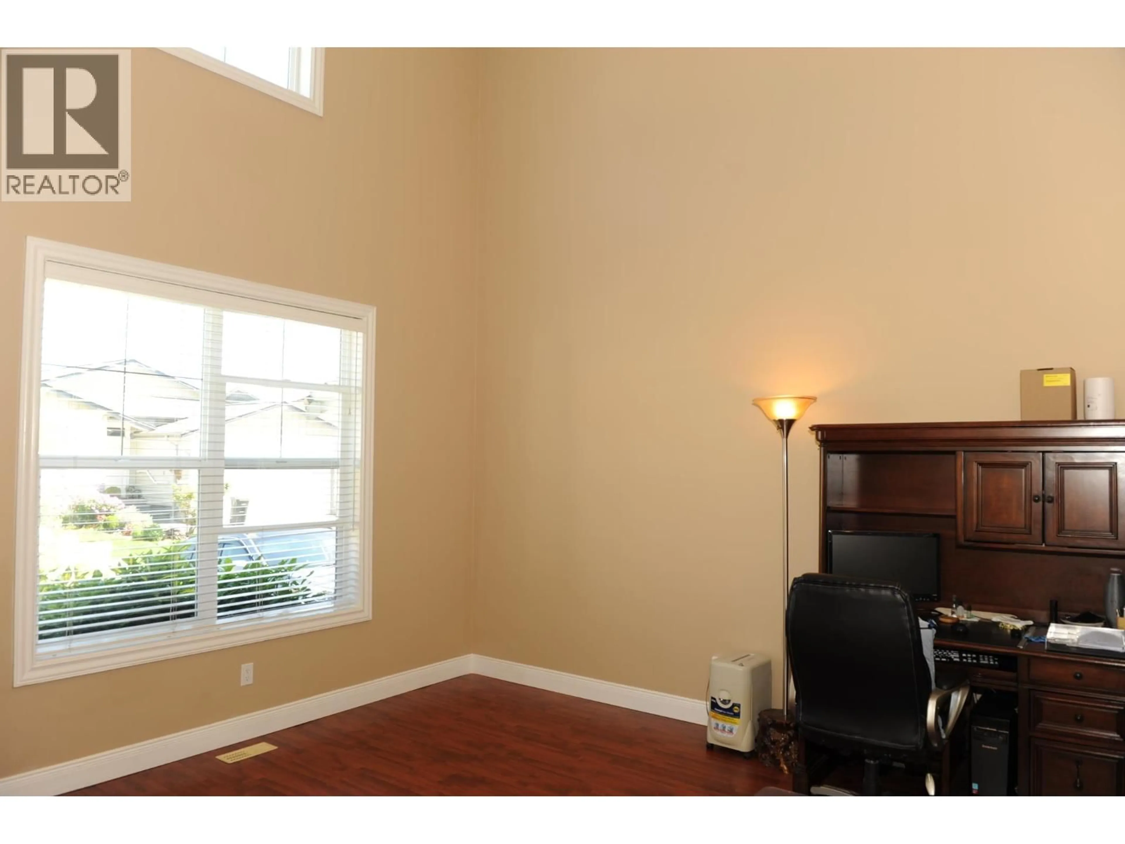 A pic of a room for 143 - 19639 MEADOW GARDENS WAY, Pitt Meadows British Columbia V3Y2T5