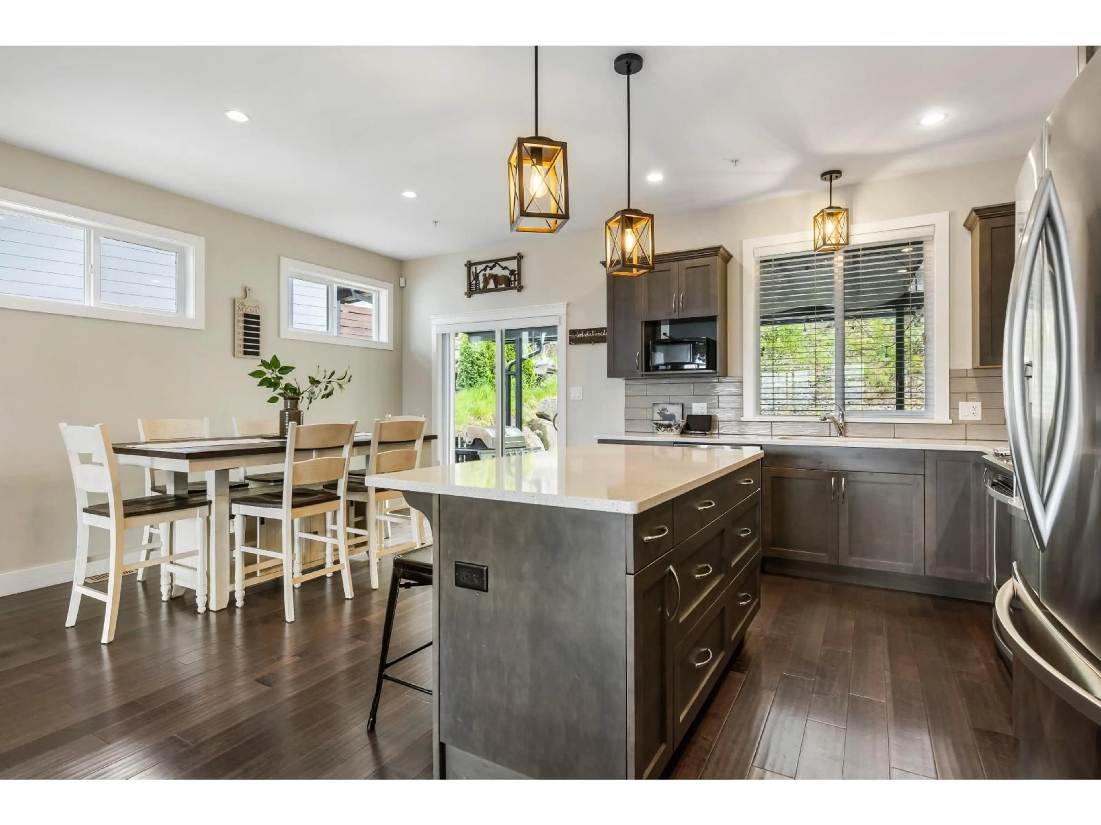 Open concept kitchen, unknown for 62 - 50778 LEDGESTONE PLACE, Chilliwack British Columbia V2P0E7