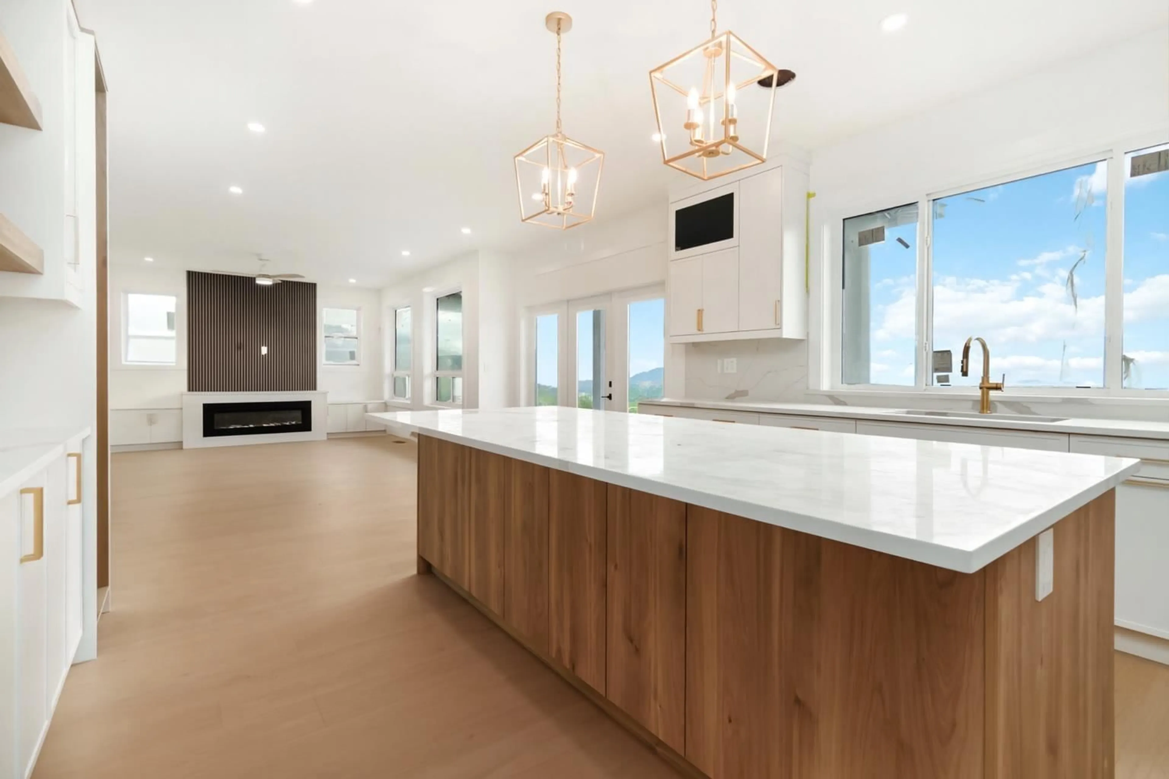 Open concept kitchen, unknown for 50497 KINGSTON DRIVE, Chilliwack British Columbia V4Z0C2