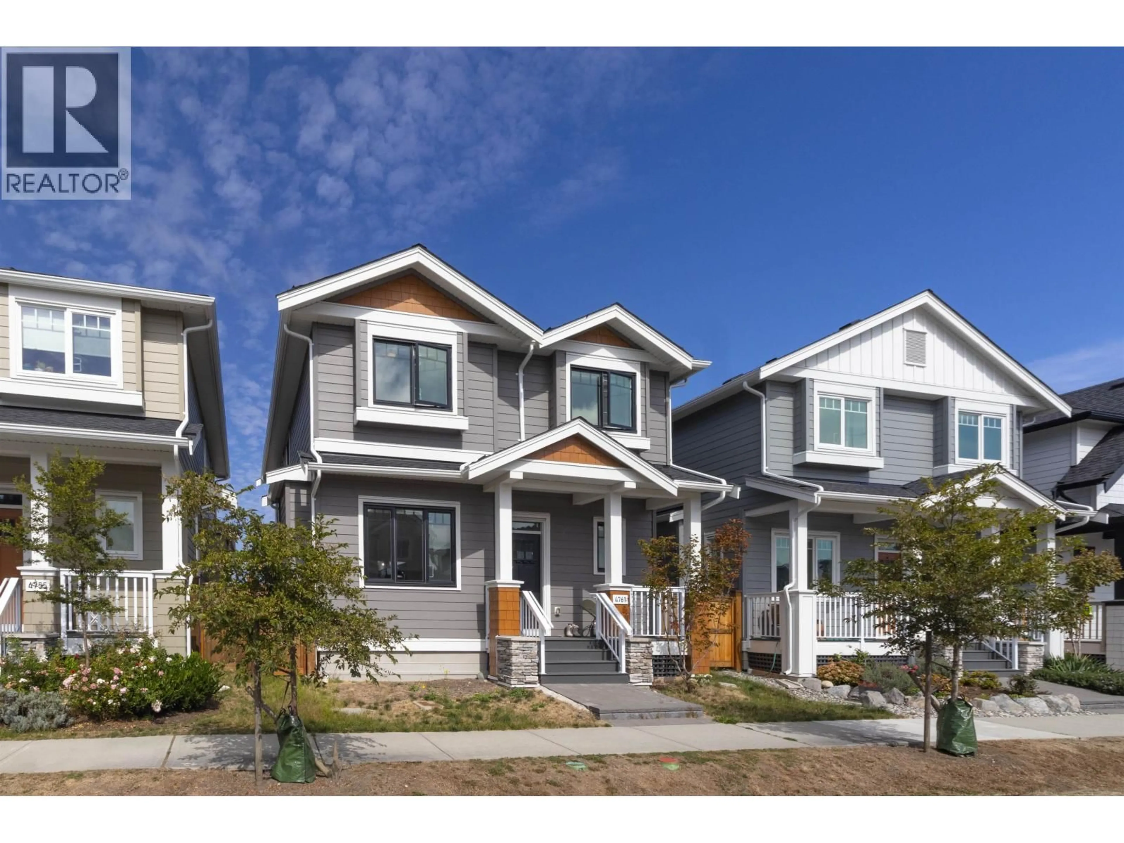 Home with vinyl exterior material, street for 4761 HAZELNUT WAY, Tsawwassen British Columbia V4M4G2
