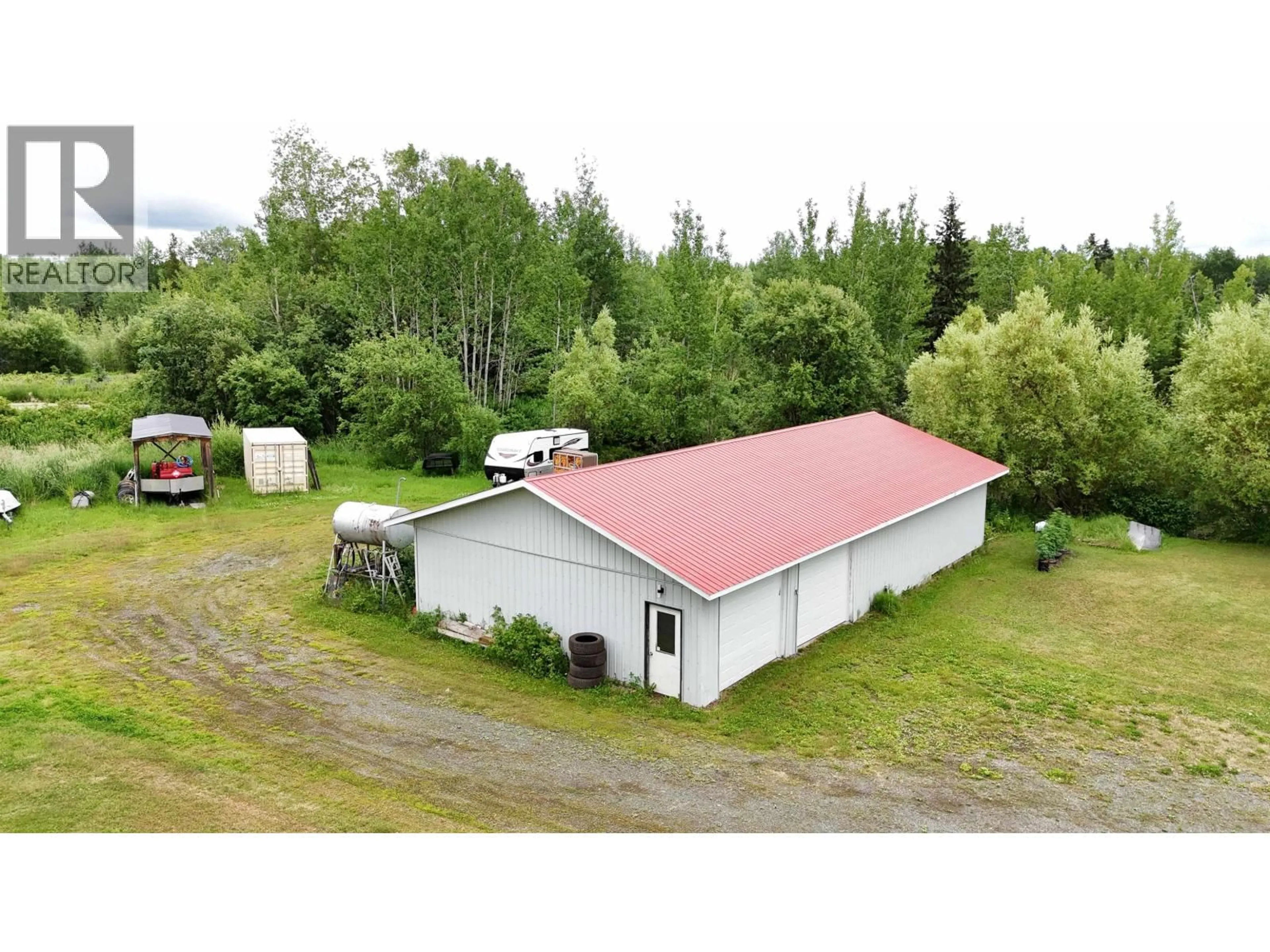 A pic from outside/outdoor area/front of a property/back of a property/a pic from drone, building for 7550 POOLEY ROAD, Prince George British Columbia V2N5W4