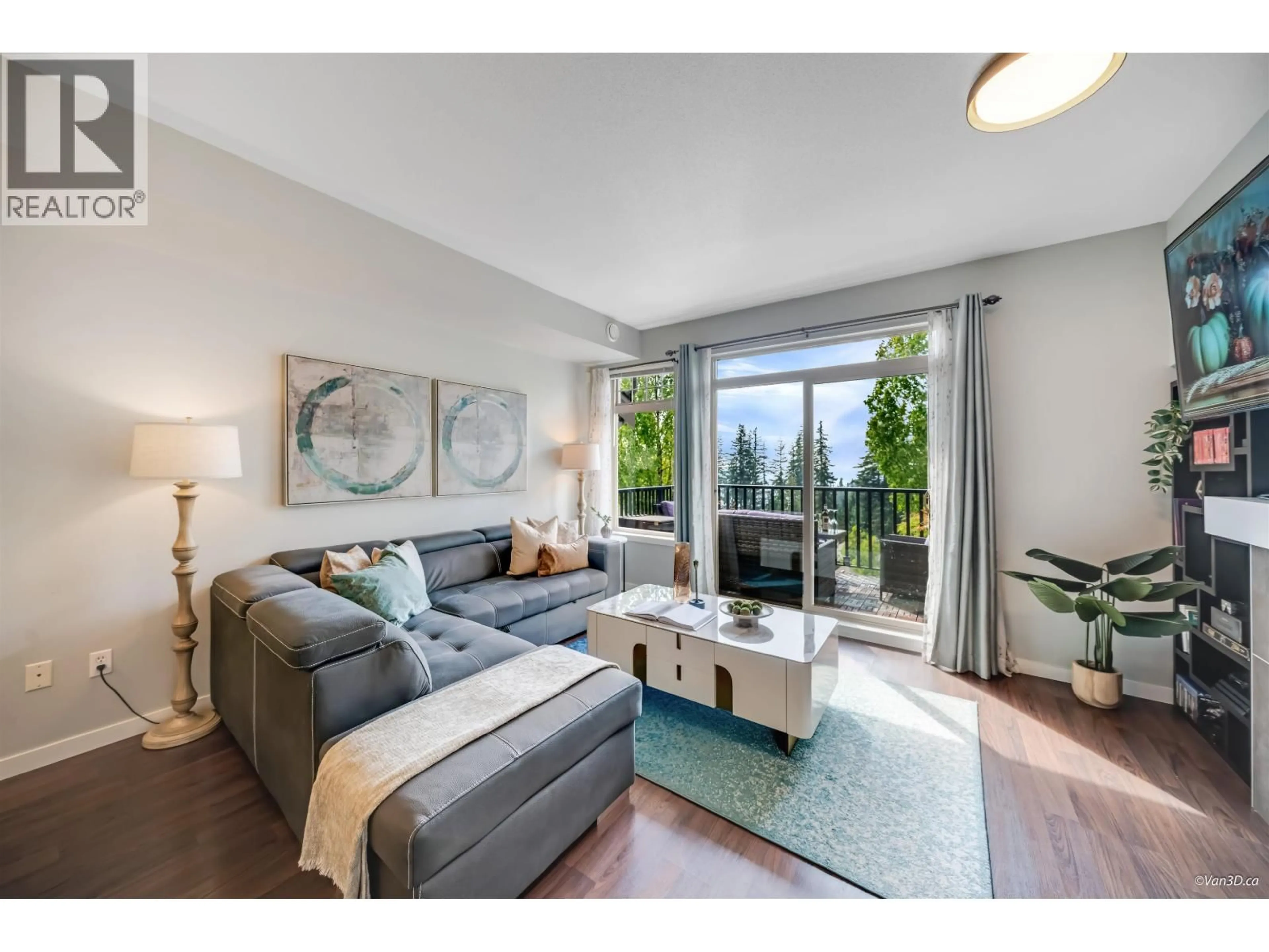 Living room with furniture, wood/laminate floor for 92 - 55 HAWTHORN DRIVE, Port Moody British Columbia V3H0B3