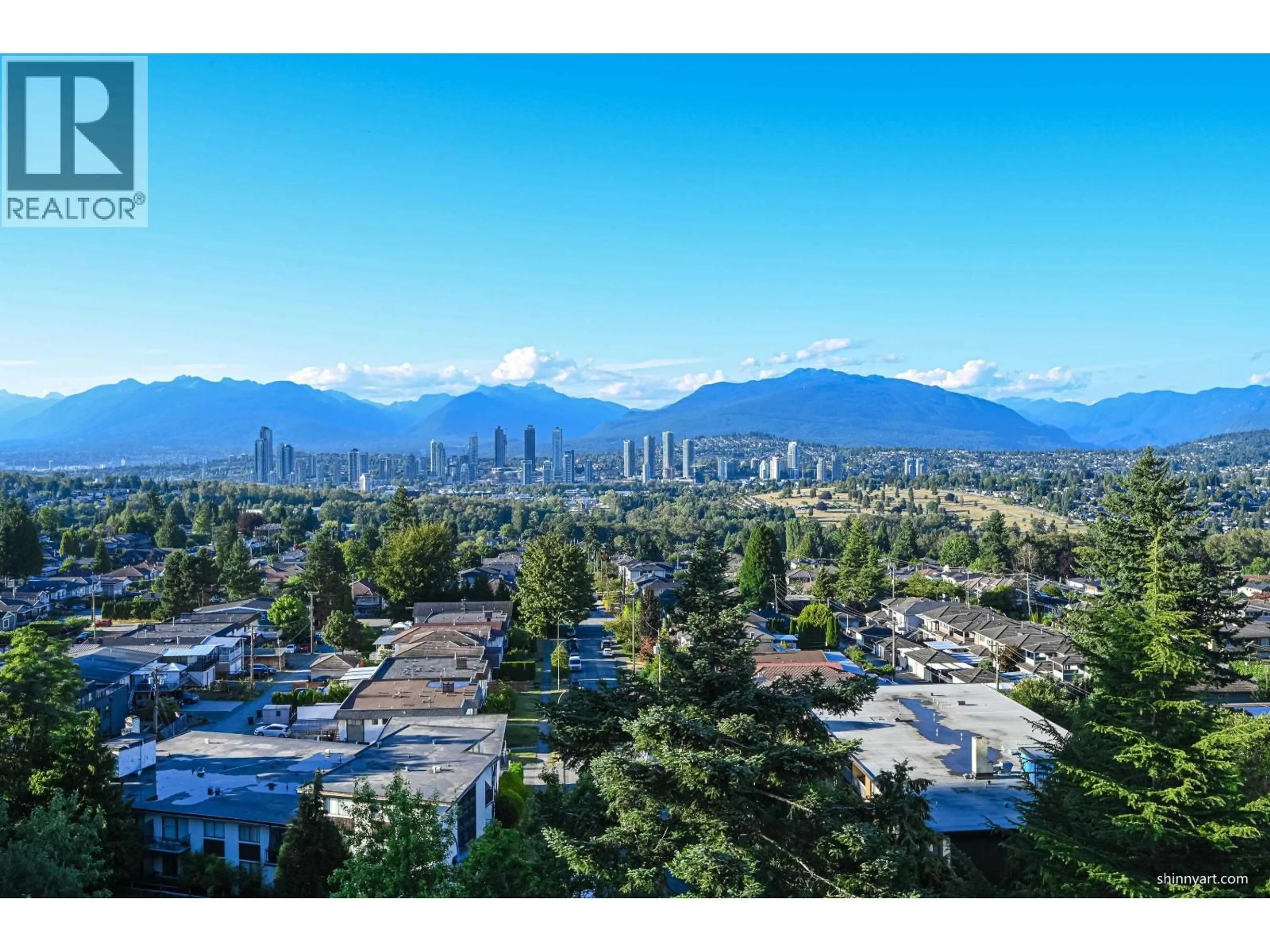 A pic from outside/outdoor area/front of a property/back of a property/a pic from drone, mountain view for 1101 - 4689 HAZEL STREET, Burnaby British Columbia V5H4R6
