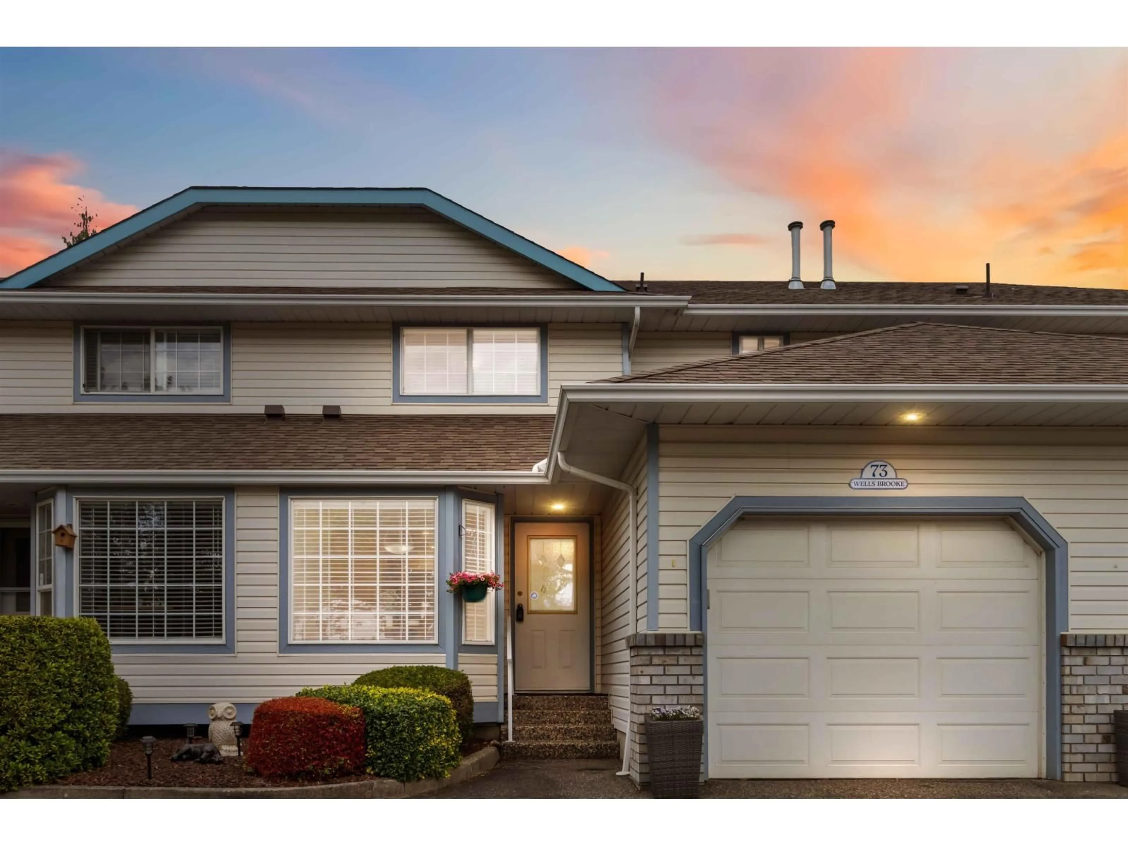 Home with vinyl exterior material, street for 73 - 45175 WELLS ROAD, Chilliwack British Columbia V2R3K7
