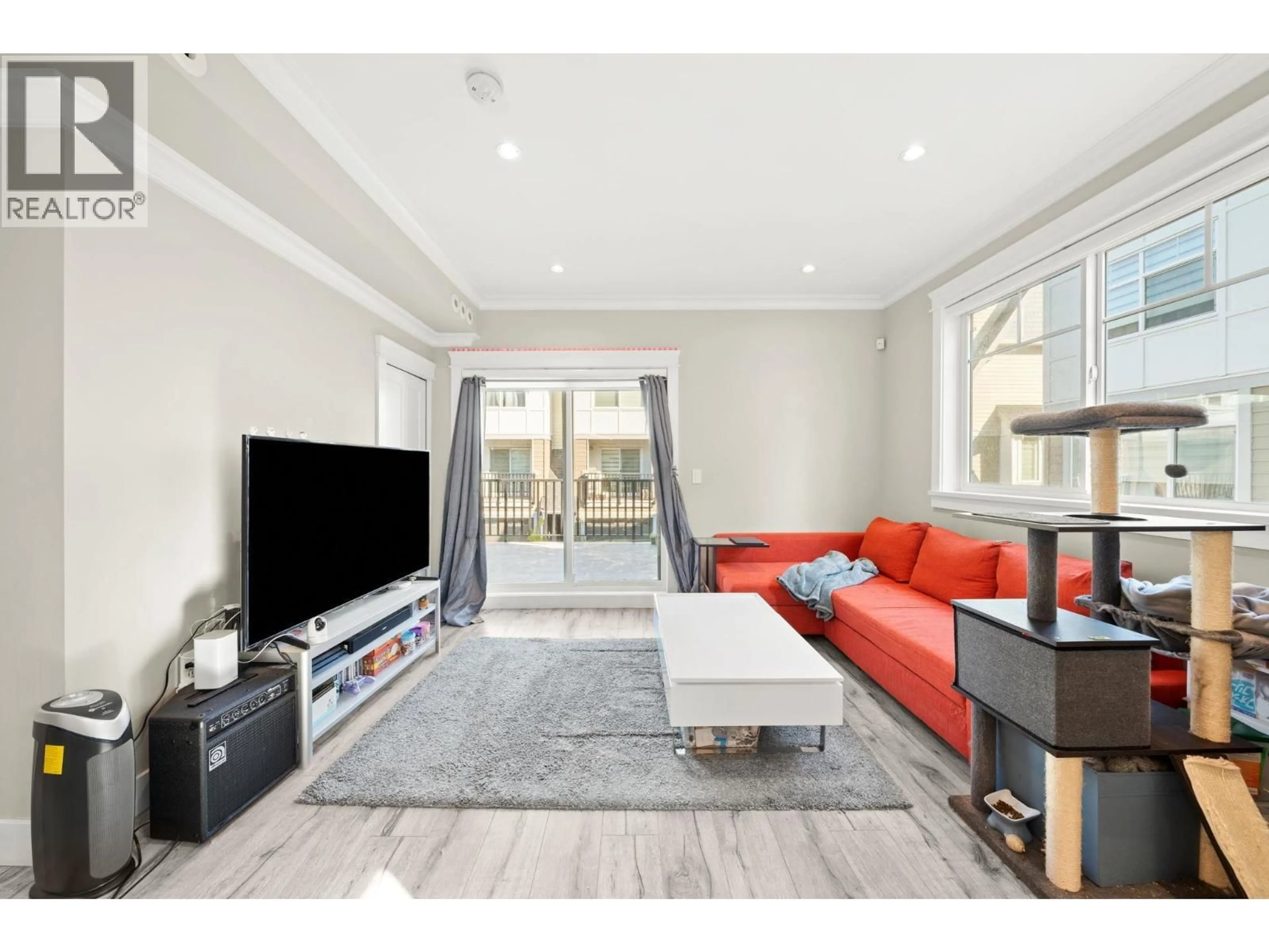 Living room with furniture, unknown for 12 - 9728 ALBERTA ROAD, Richmond British Columbia V6Y0J2