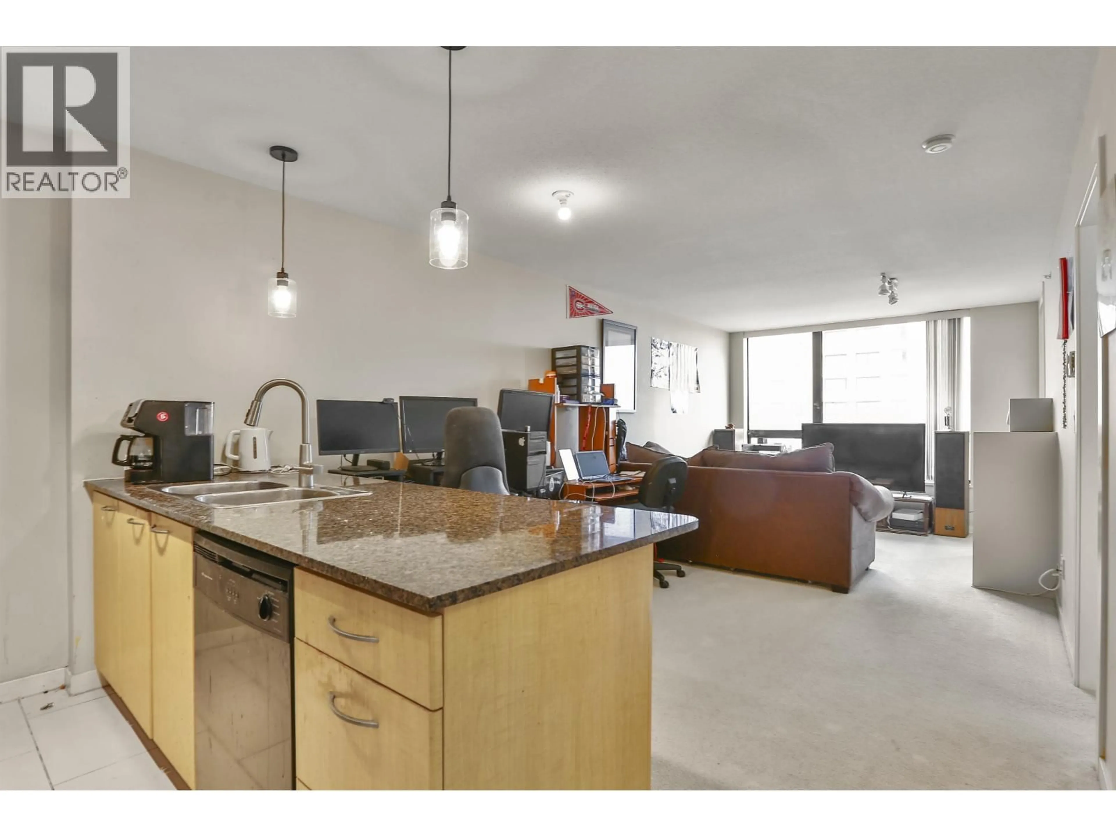 Open concept kitchen, unknown for 2001 - 7178 COLLIER STREET, Burnaby British Columbia V5E4N7