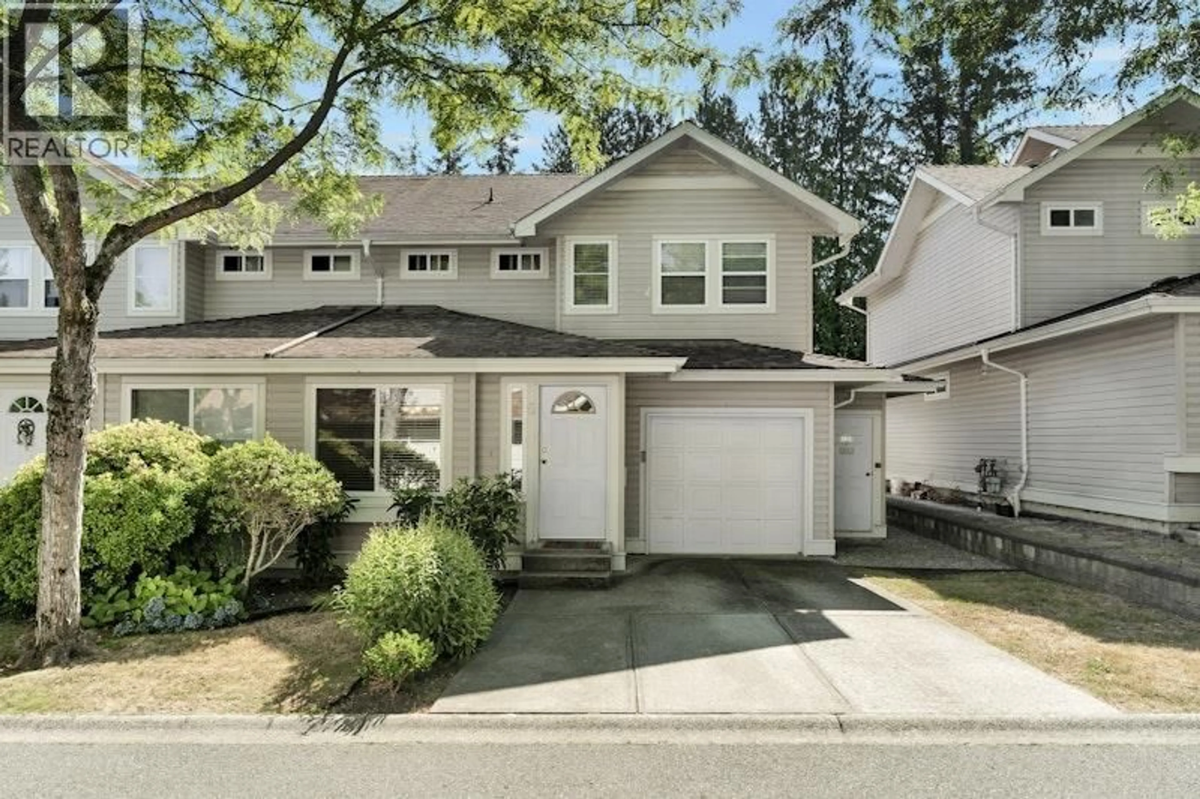Home with vinyl exterior material, street for 5 - 11870 232 STREET, Maple Ridge British Columbia V2X6S9
