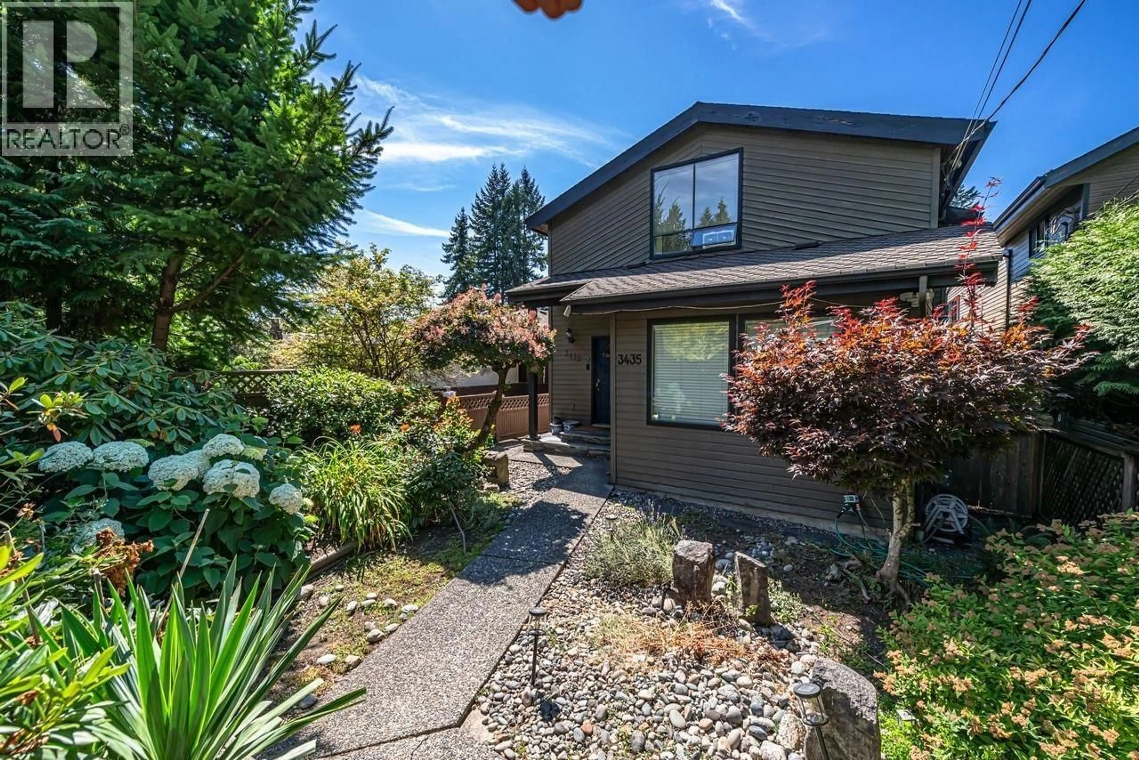A pic from outside/outdoor area/front of a property/back of a property/a pic from drone, street for 3435 ST. GEORGES AVENUE, North Vancouver British Columbia V7N1V7