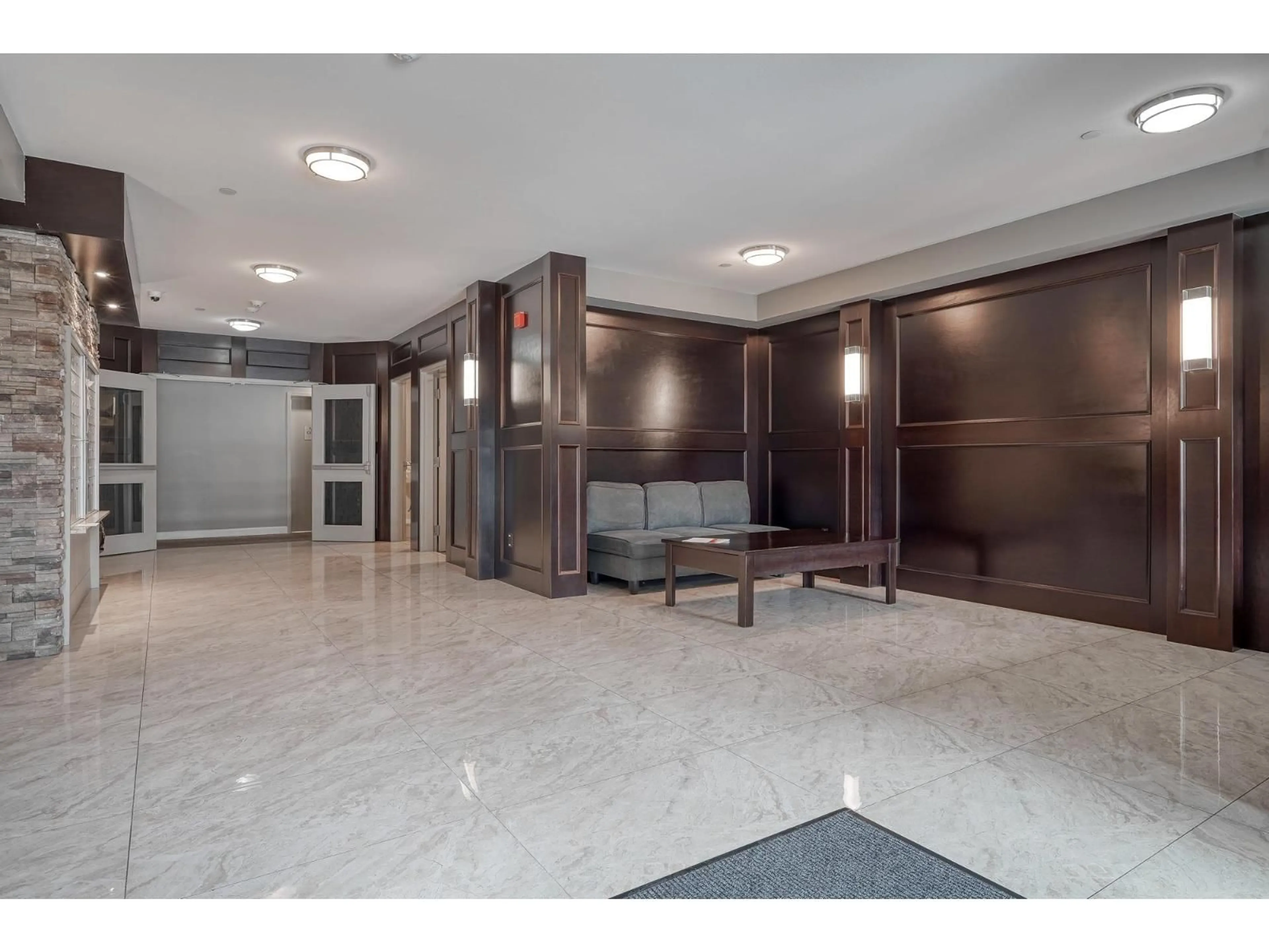 Lobby for 110 - 8561 203A, Langley British Columbia V2Y3L7