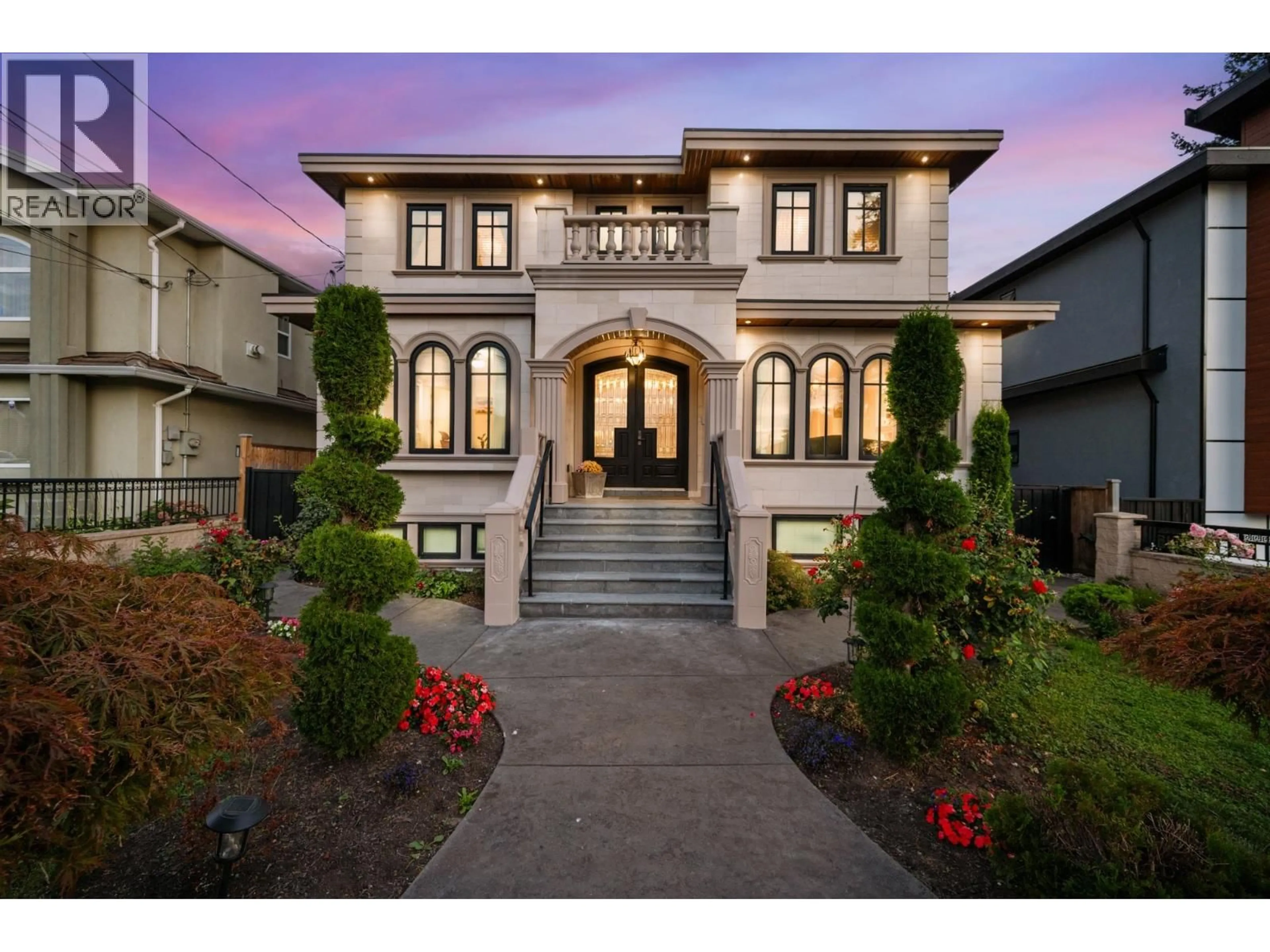 Unknown for 8416 13TH AVENUE, Burnaby British Columbia V3N2G9