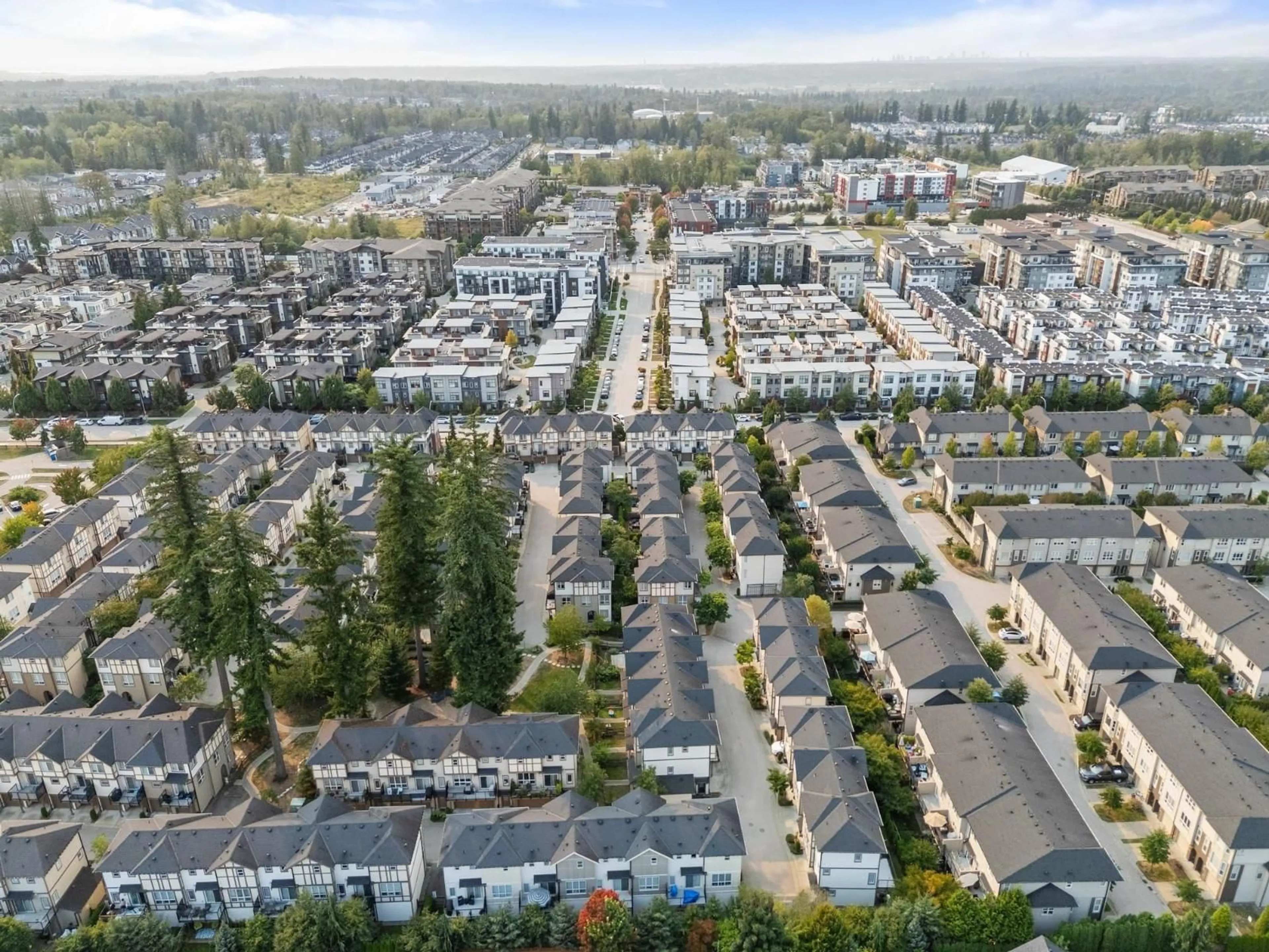 A pic from outside/outdoor area/front of a property/back of a property/a pic from drone, unknown for 52 - 7848 209, Langley British Columbia V2Y0M4