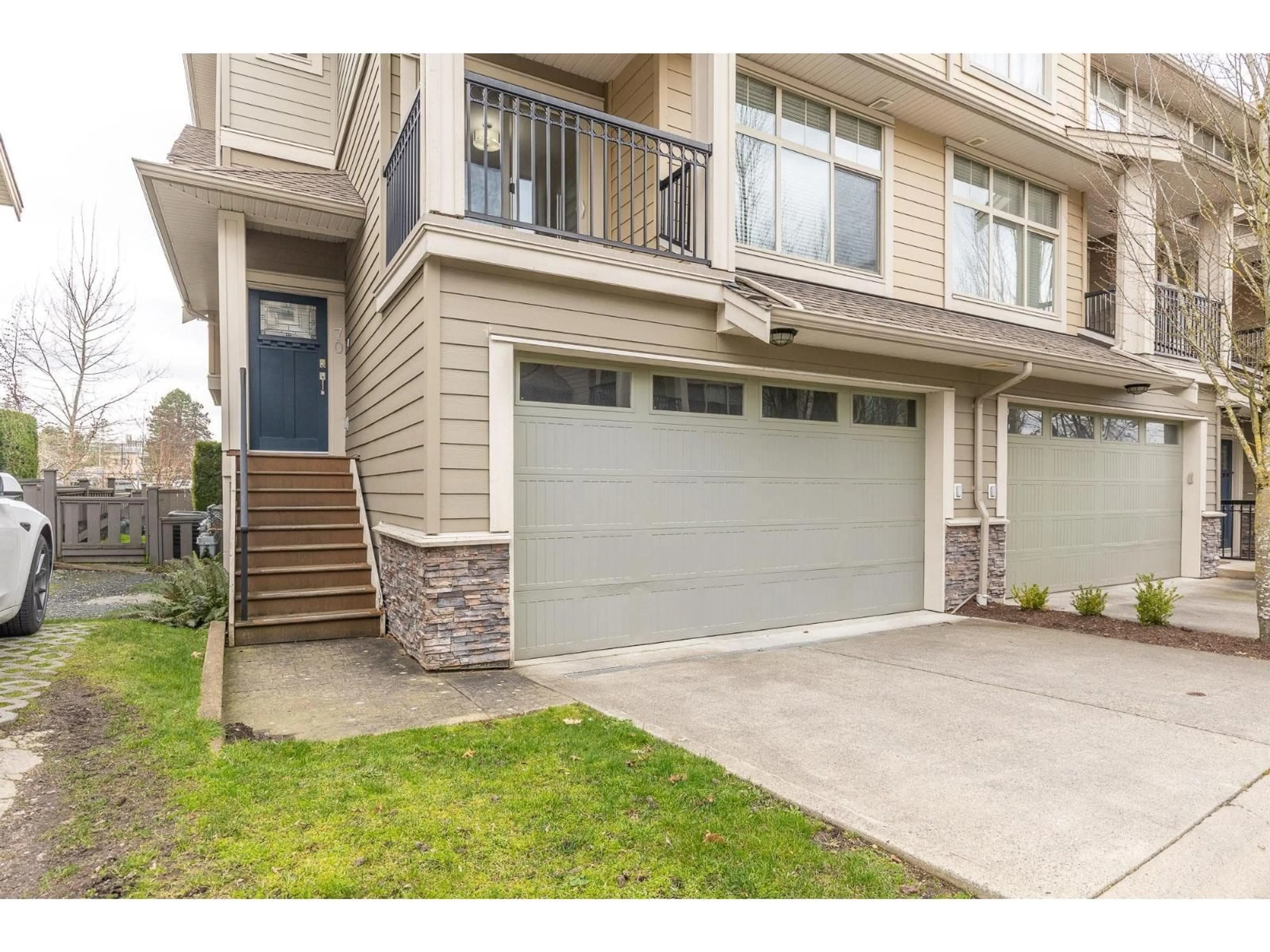 Unknown for 70 - 22225 50, Langley British Columbia V2Y0G7
