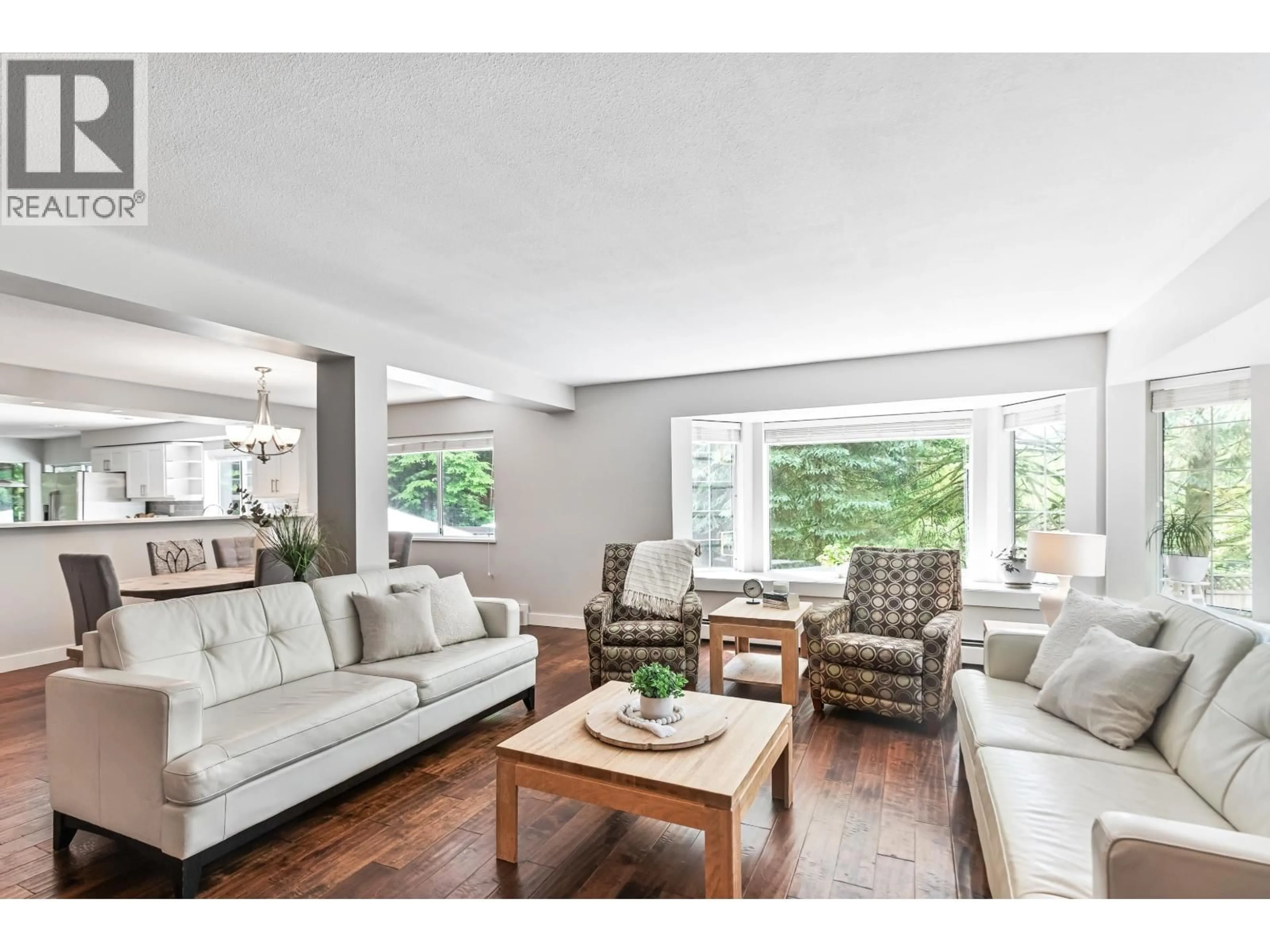 Living room with furniture, wood/laminate floor for 27740 SAYERS CRESCENT, Maple Ridge British Columbia V2W1N4