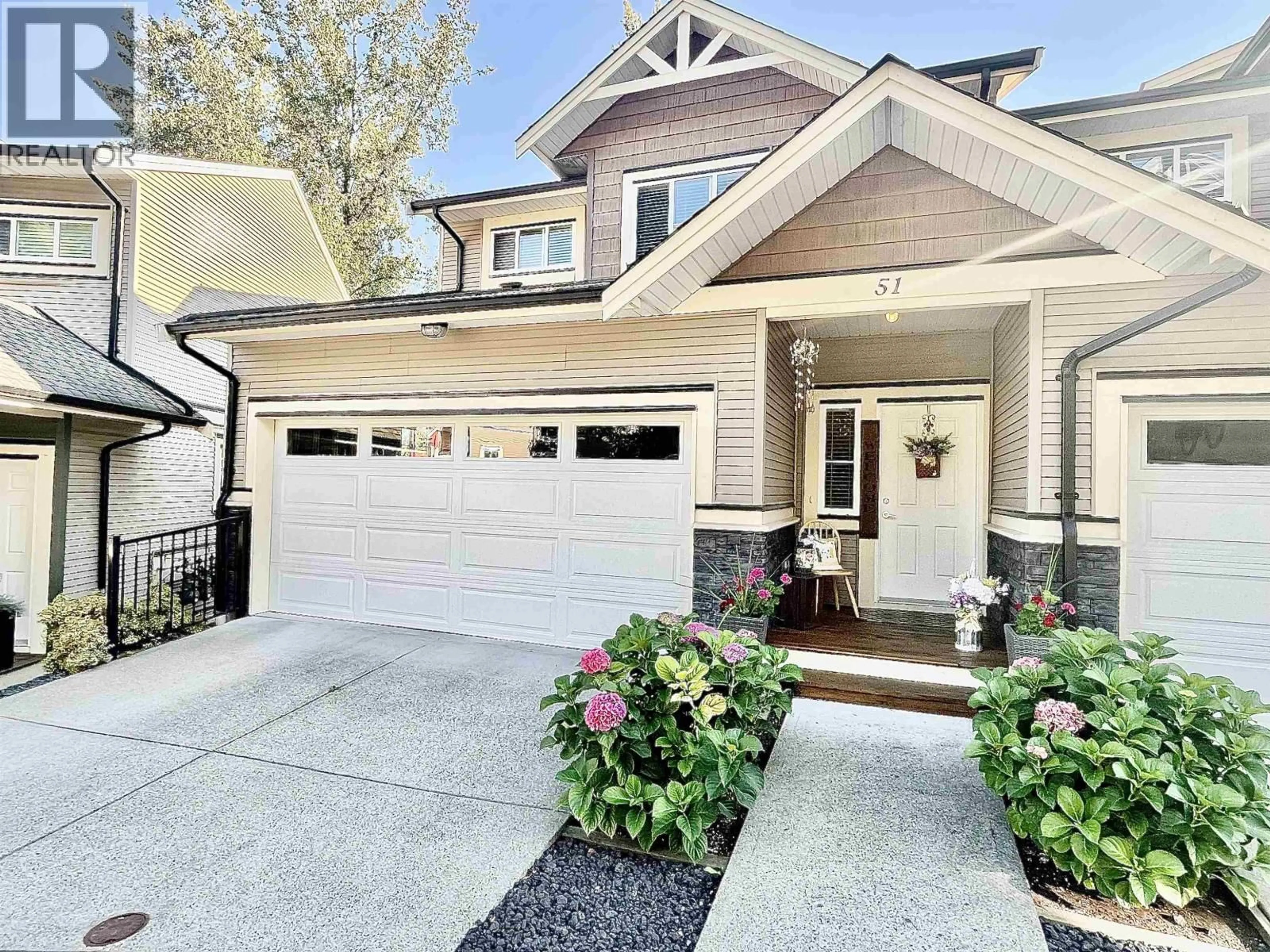 Home with vinyl exterior material, street for 51 - 11252 COTTONWOOD DRIVE, Maple Ridge British Columbia V2X9B1