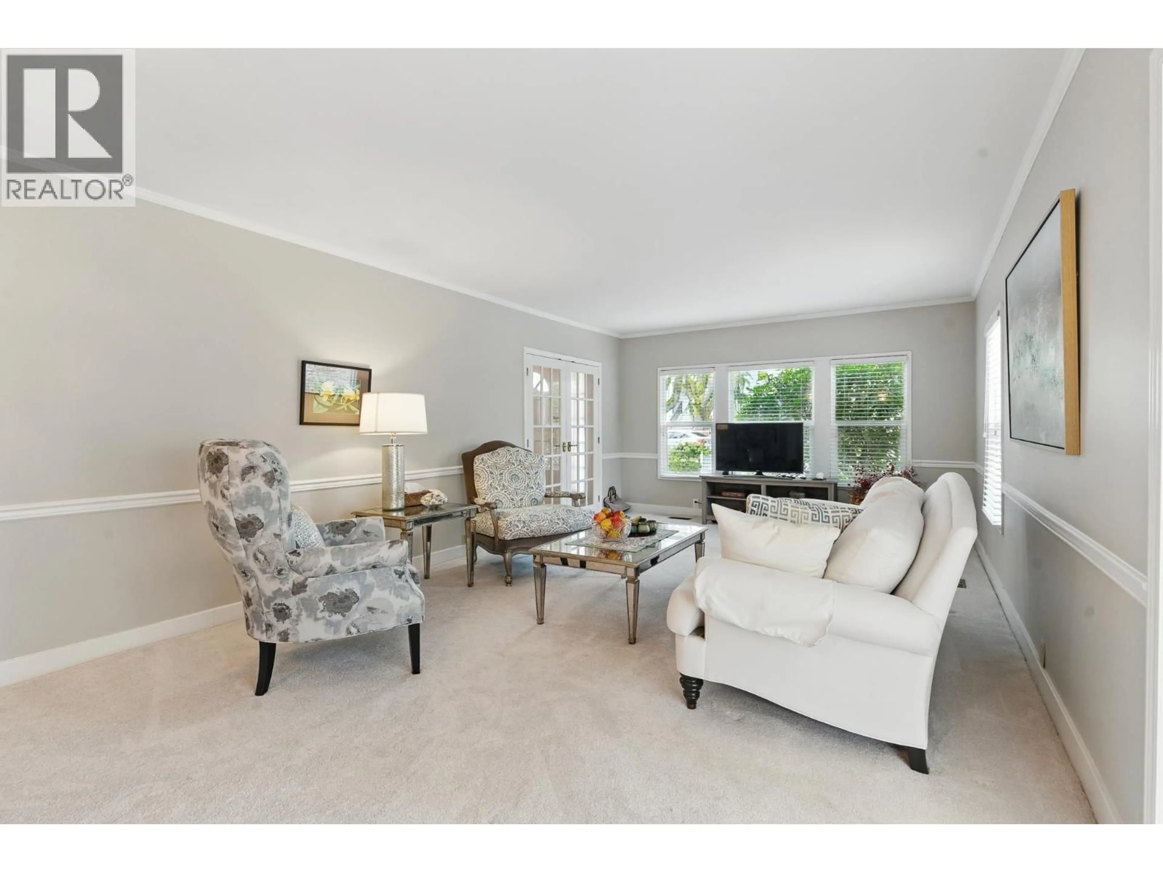 Living room with furniture, unknown for 3506 42ND AVENUE, Vancouver British Columbia V6N3H6