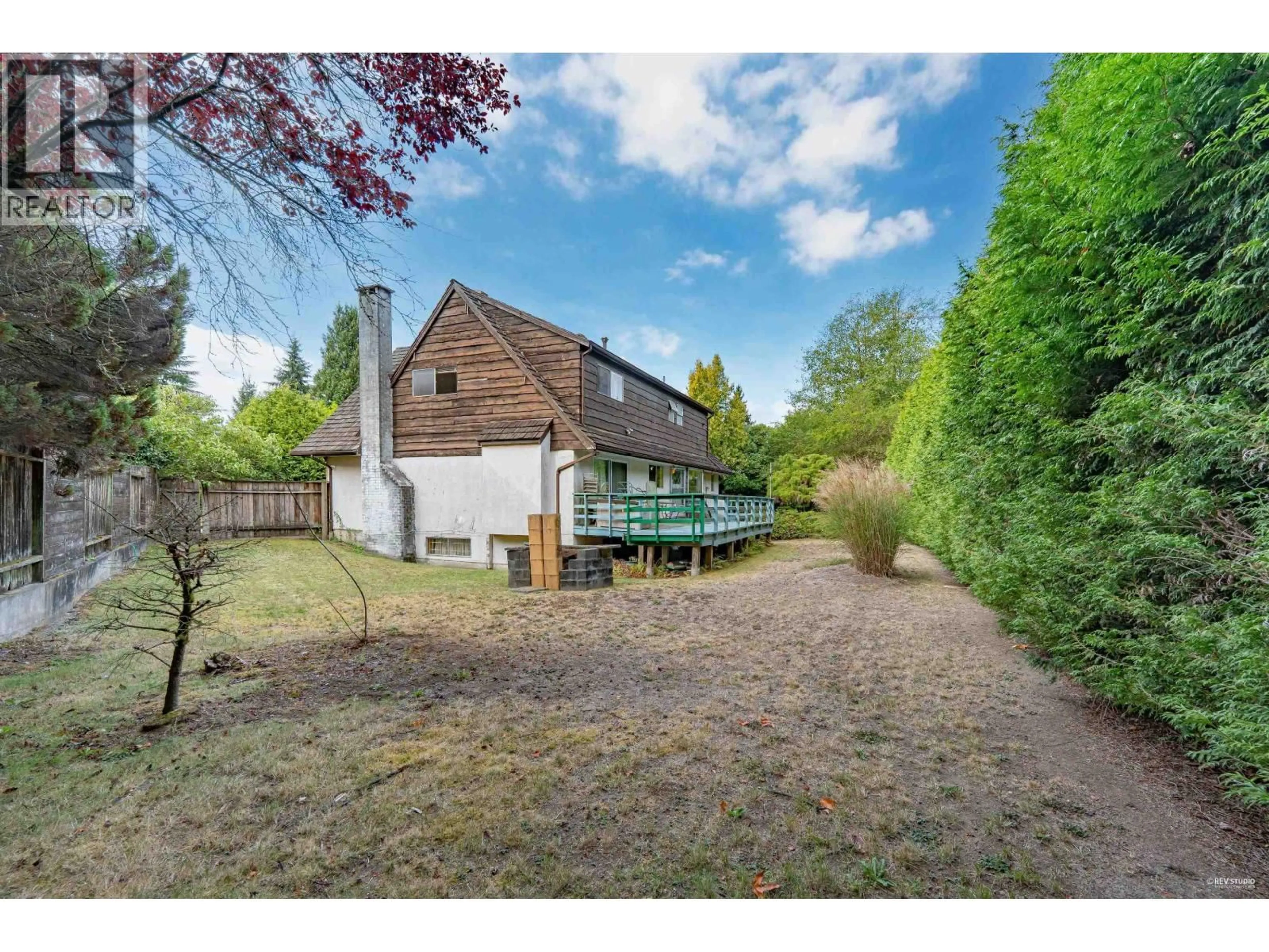 A pic from outside/outdoor area/front of a property/back of a property/a pic from drone, unknown for 5809 FREMLIN STREET, Vancouver British Columbia V5Z3W6