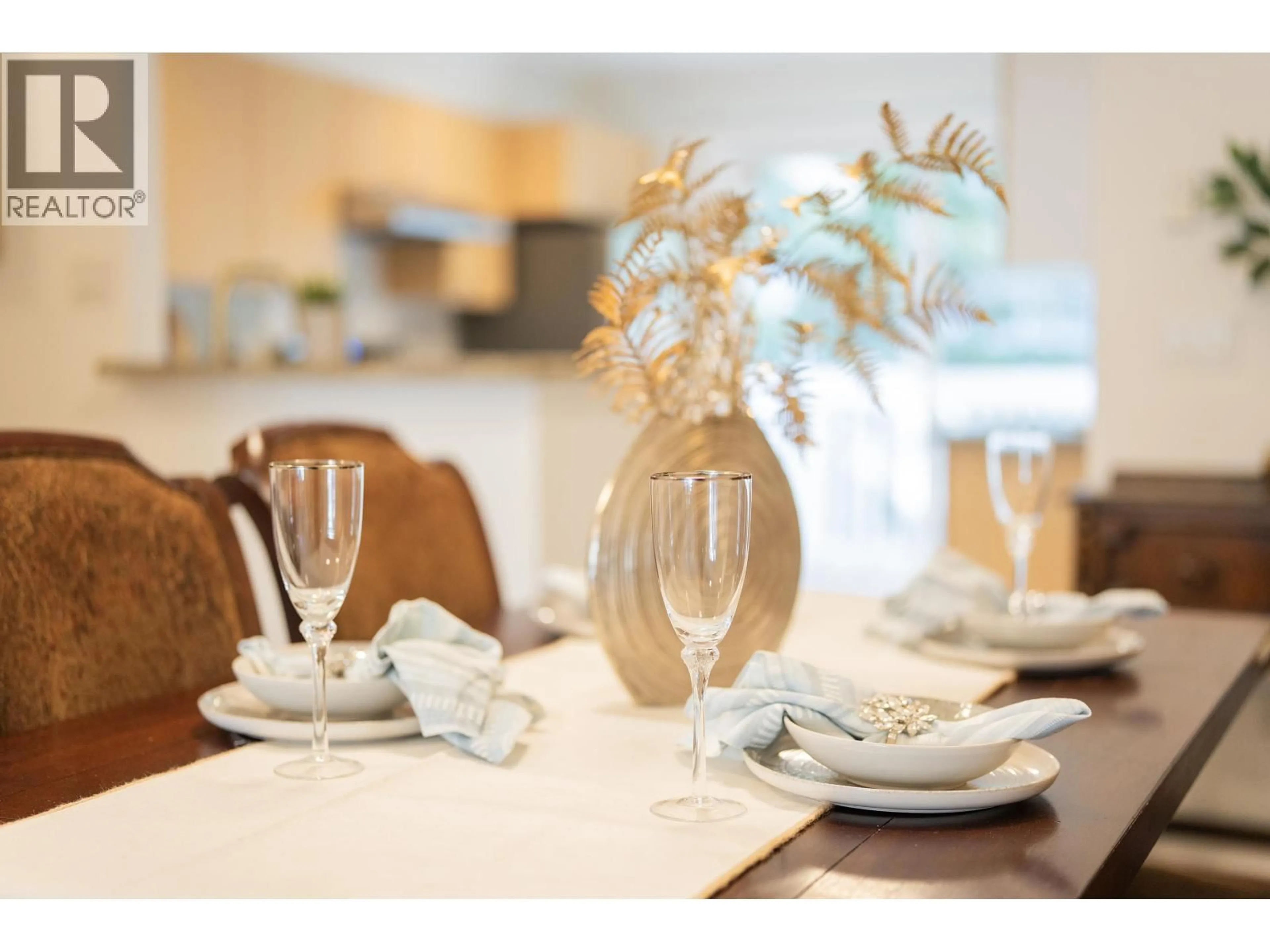 Dining room, wood/laminate floor for 44 - 7533 HEATHER STREET, Richmond British Columbia V6Y2P8