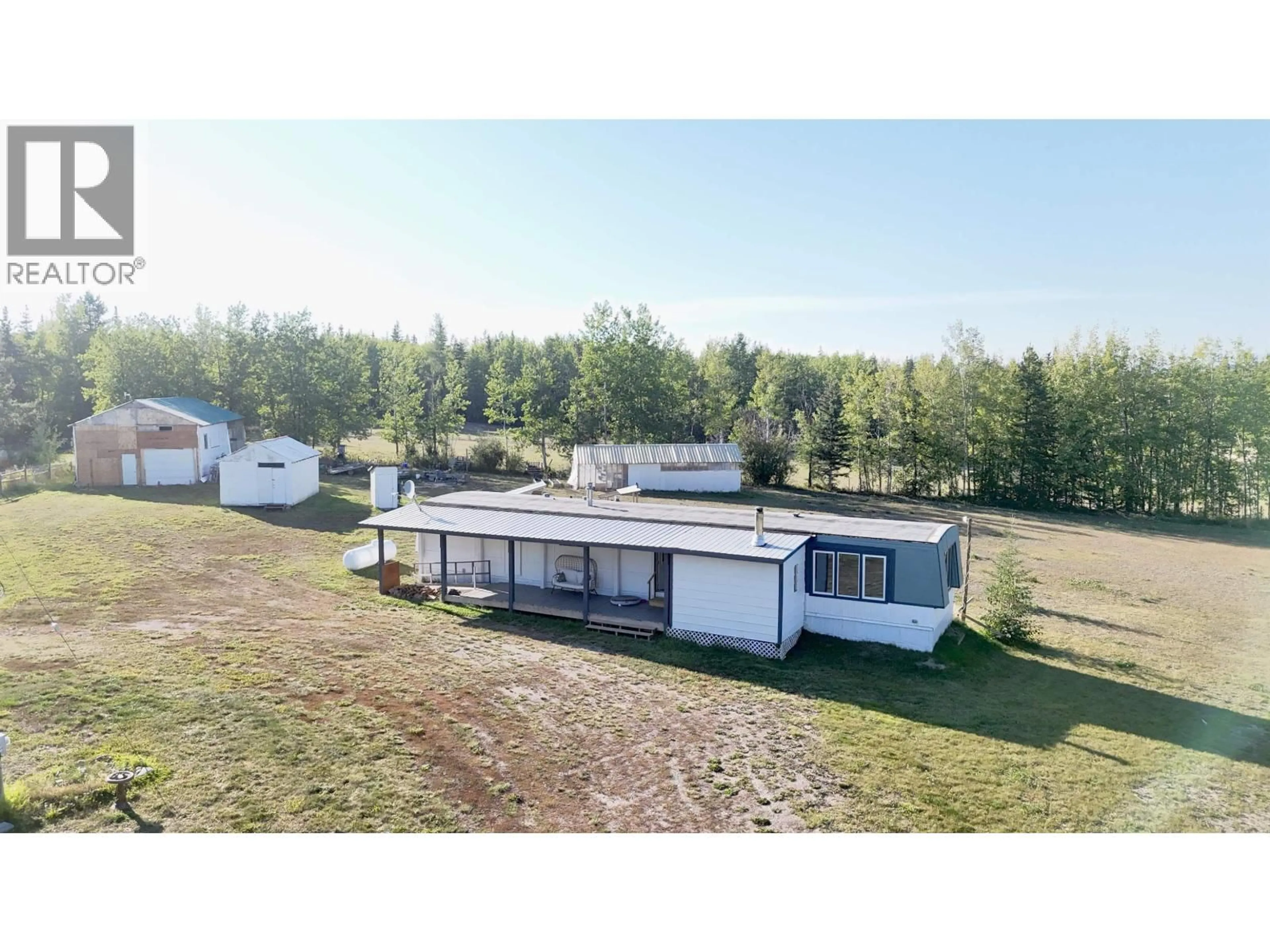 A pic from outside/outdoor area/front of a property/back of a property/a pic from drone, building for 693 OAK ROAD, Vanderhoof British Columbia V0J3A2