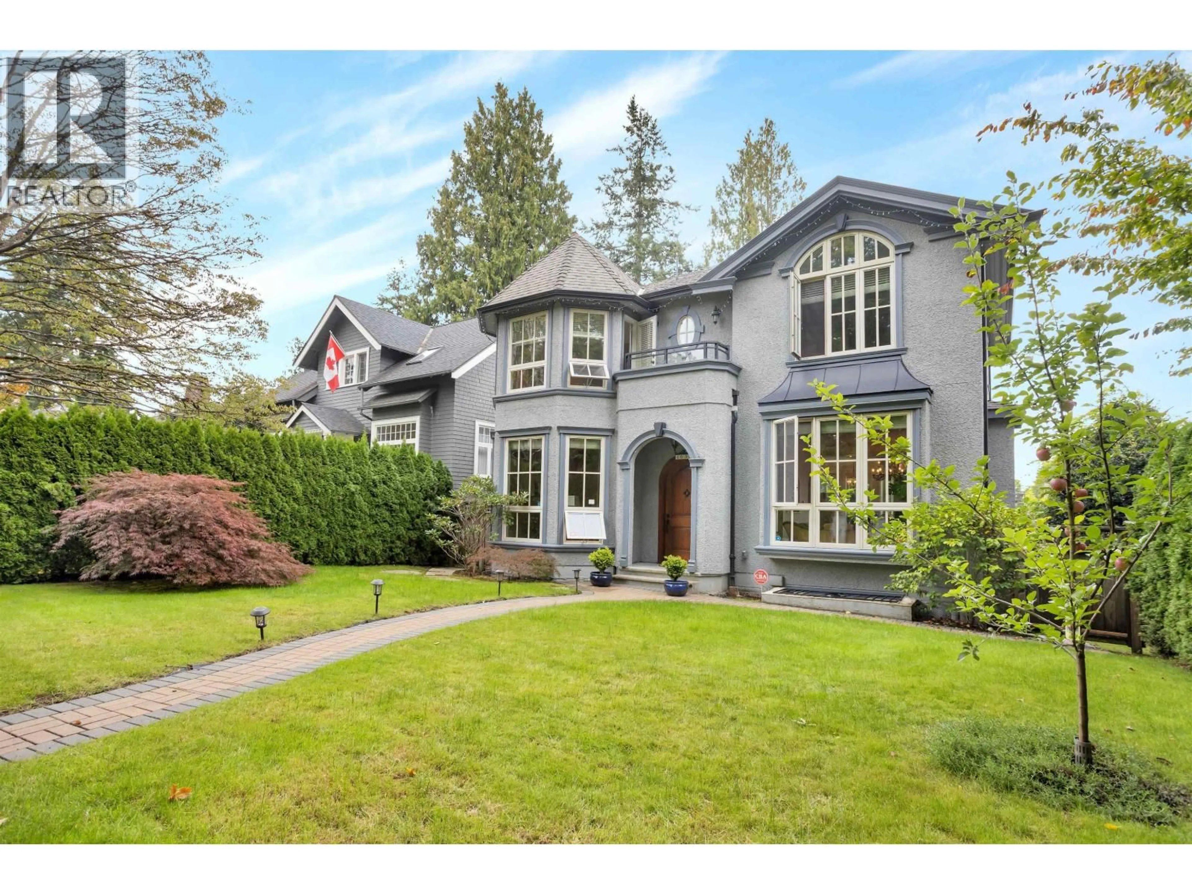 Home with vinyl exterior material, street for 4038 33RD AVENUE, Vancouver British Columbia V6N2J1