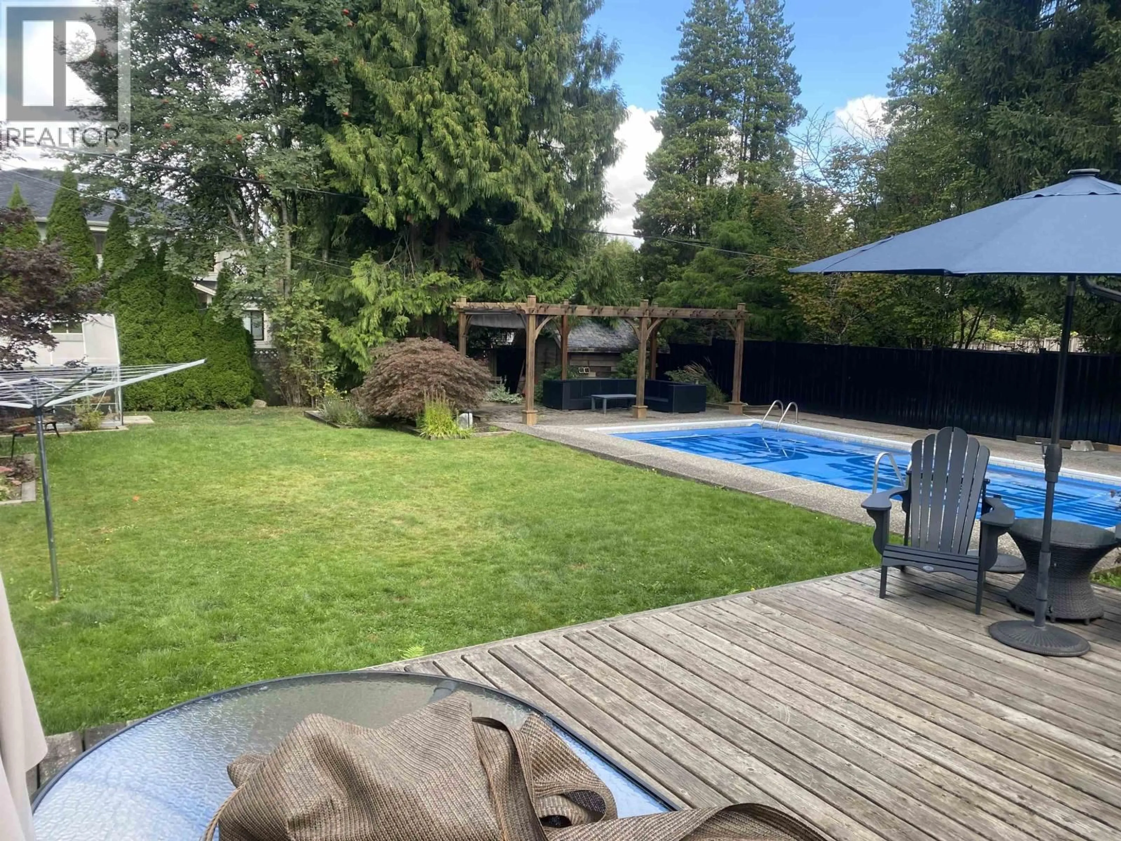 A pic from outside/outdoor area/front of a property/back of a property/a pic from drone, unknown for 895 COMO LAKE AVENUE, Coquitlam British Columbia V3J3M7
