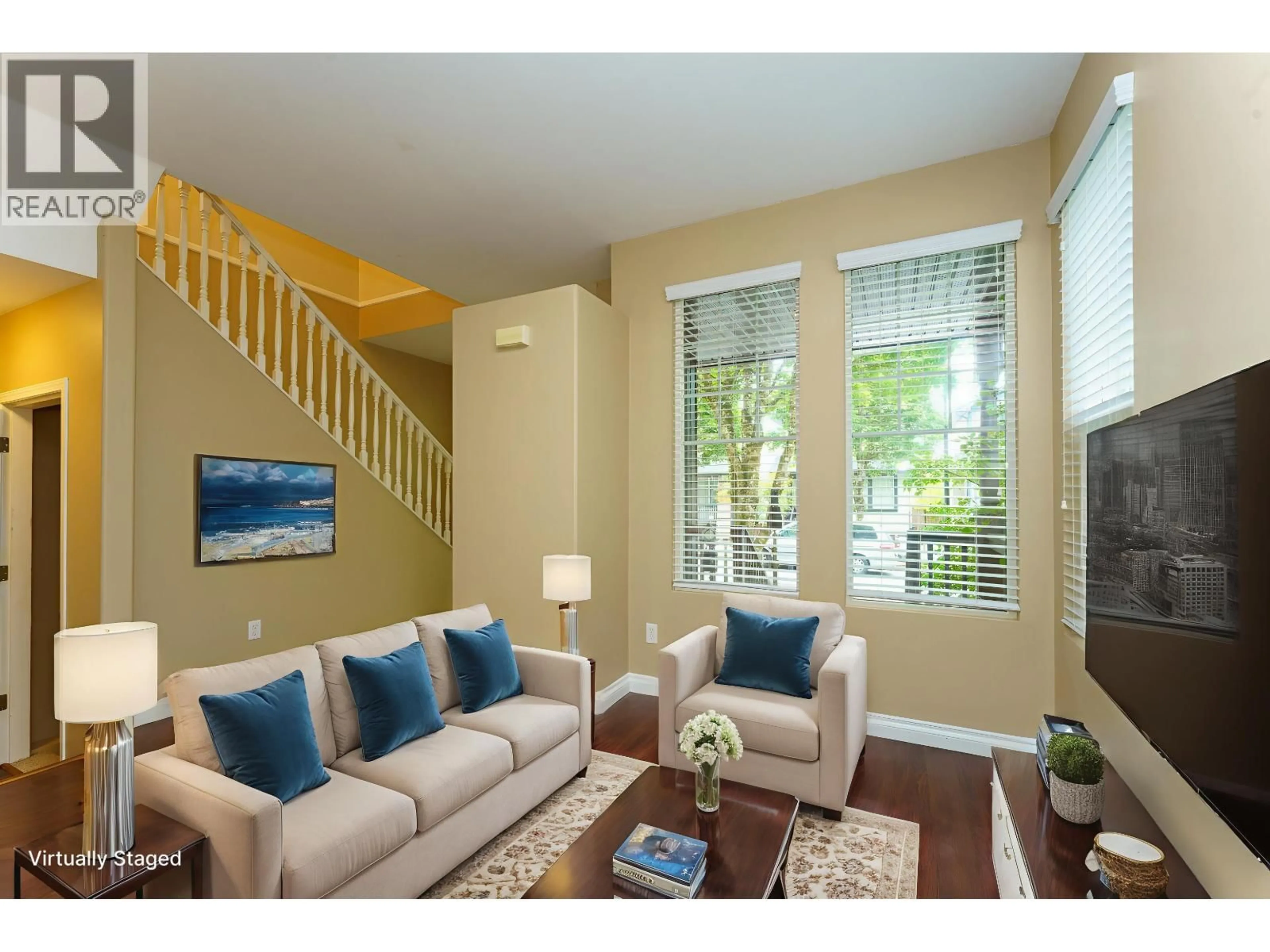 Living room with furniture, wood/laminate floor for 24277 102A AVENUE, Maple Ridge British Columbia V2W1X8