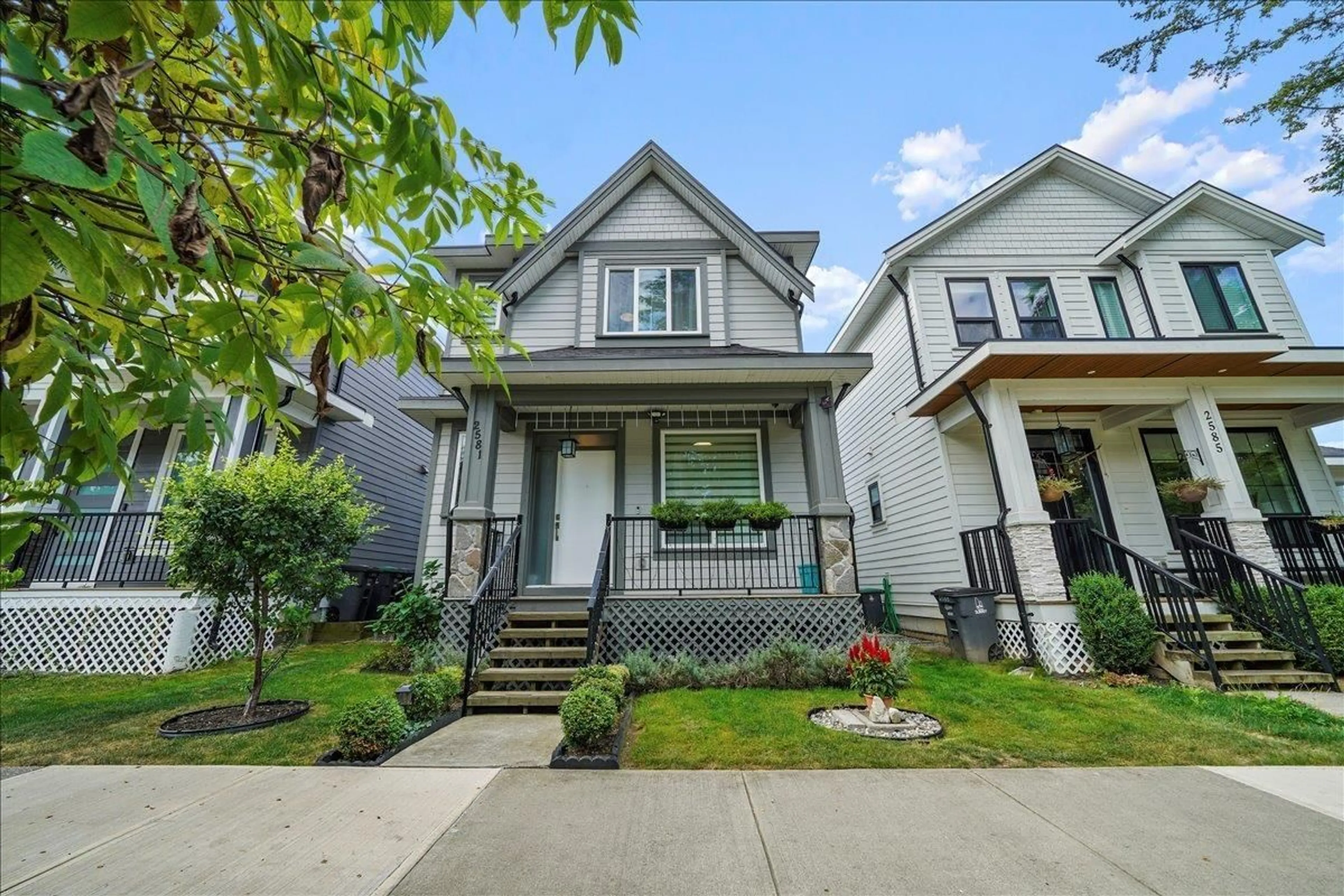 Unknown for 2581 168, Surrey British Columbia V3Z0A7