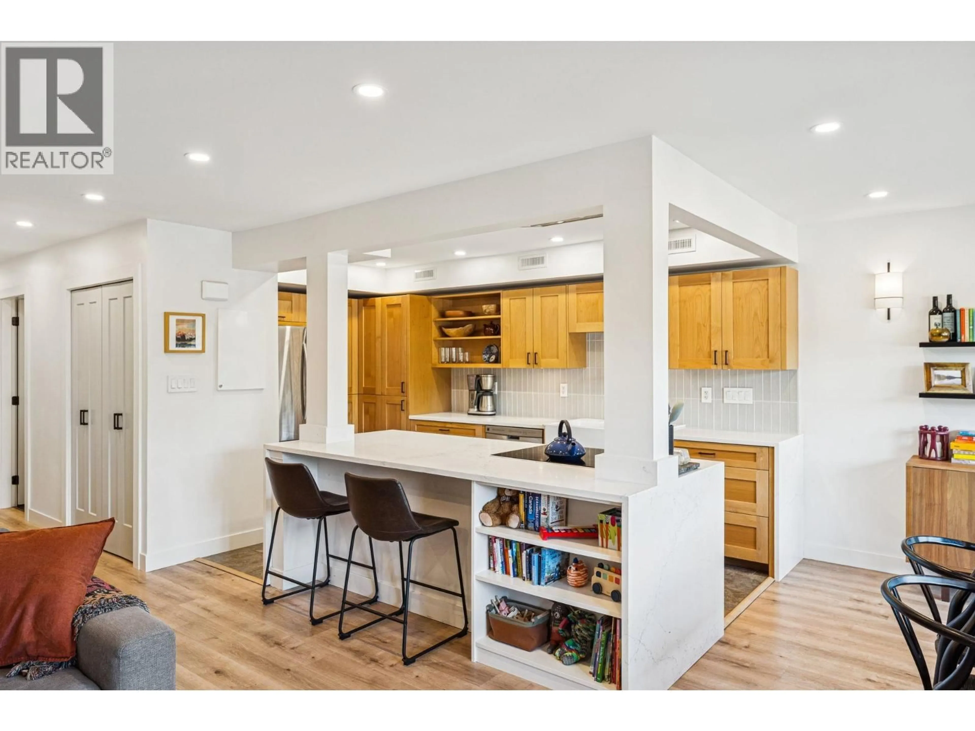 Open concept kitchen, wood/laminate floor for 1053 OLD LILLOOET ROAD, North Vancouver British Columbia V7J3H6