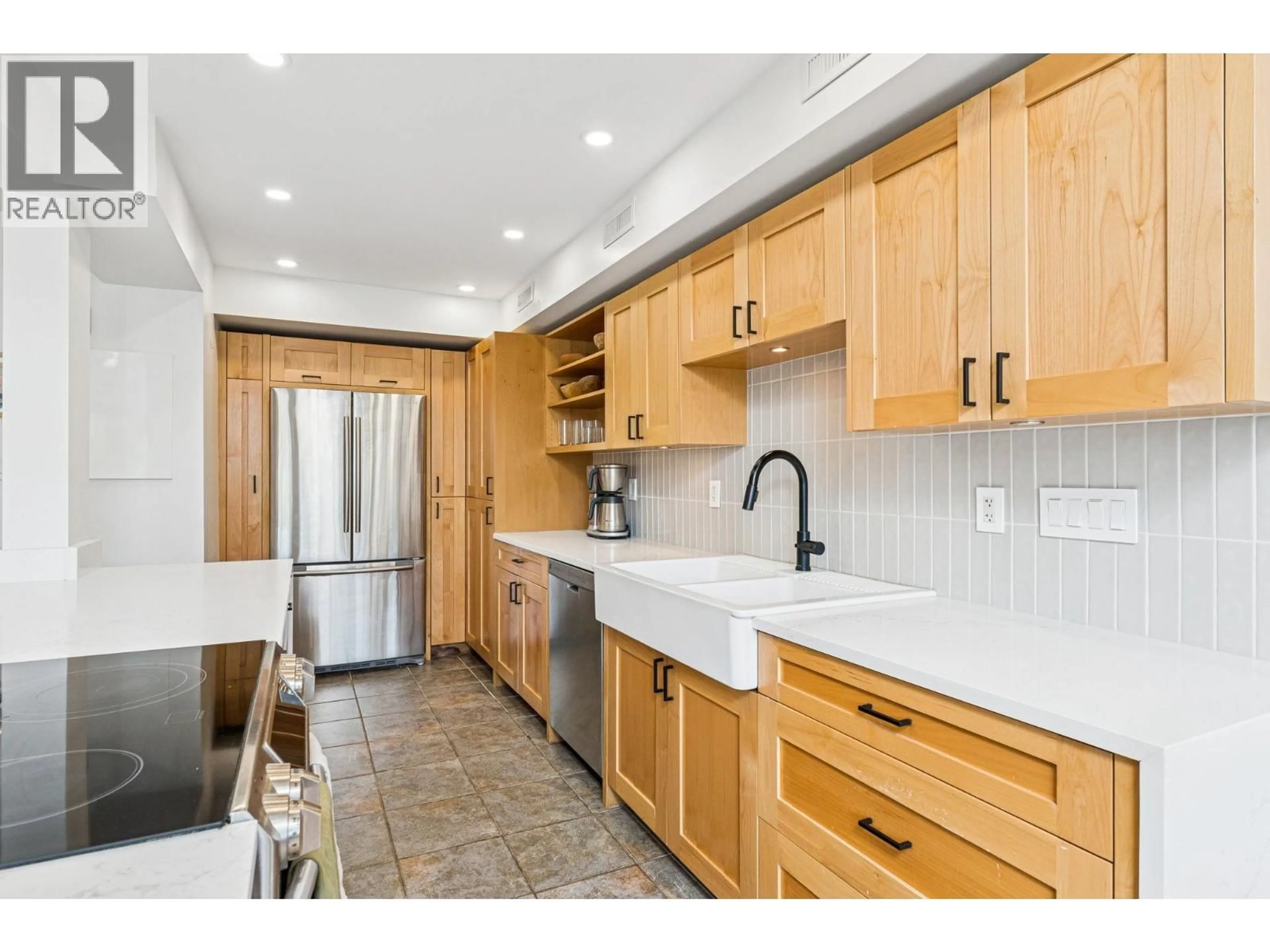 Open concept kitchen, ceramic/tile floor for 1053 OLD LILLOOET ROAD, North Vancouver British Columbia V7J3H6