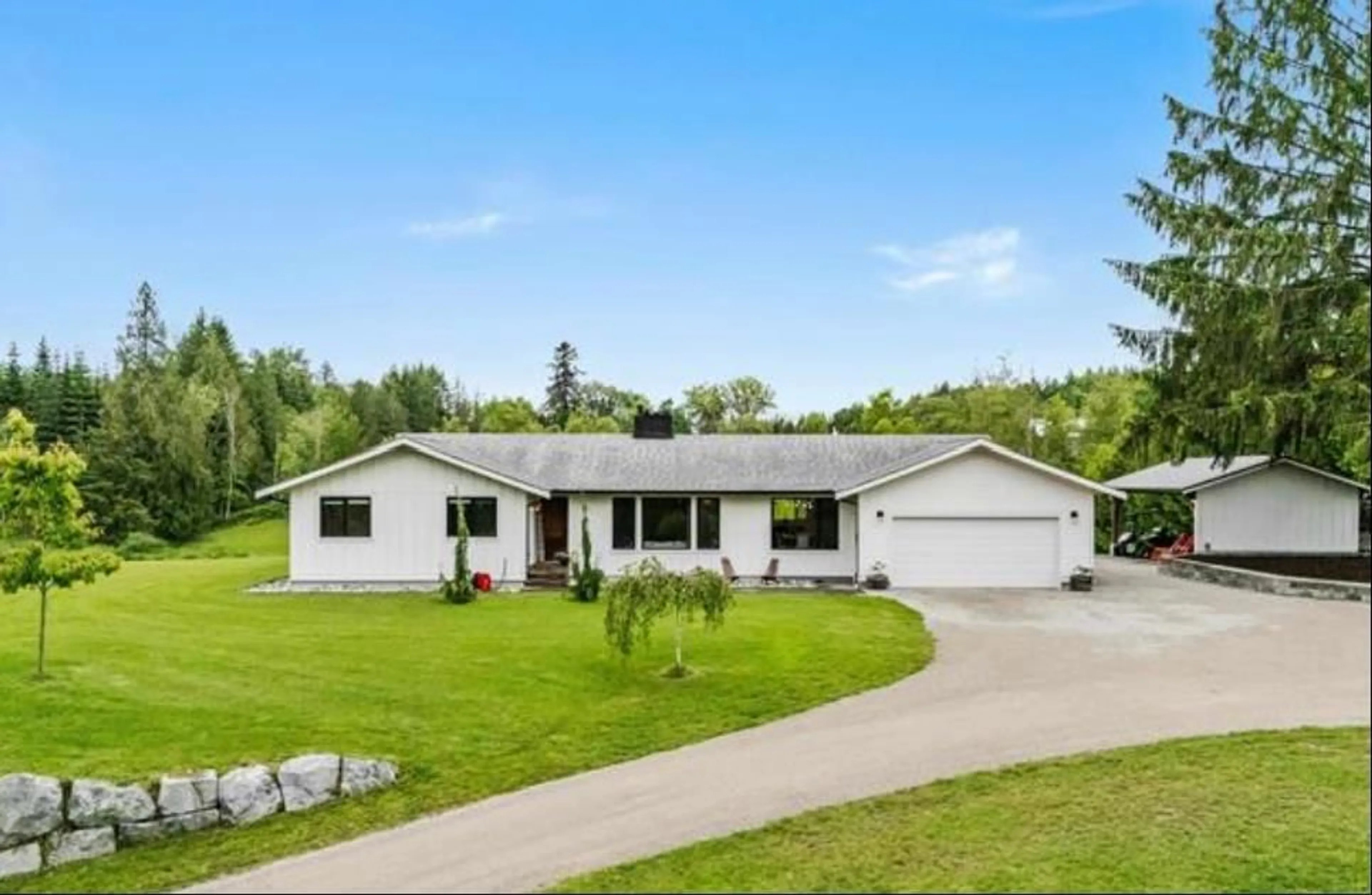 Home with vinyl exterior material, street for 22125 102, Langley British Columbia V1M3V3