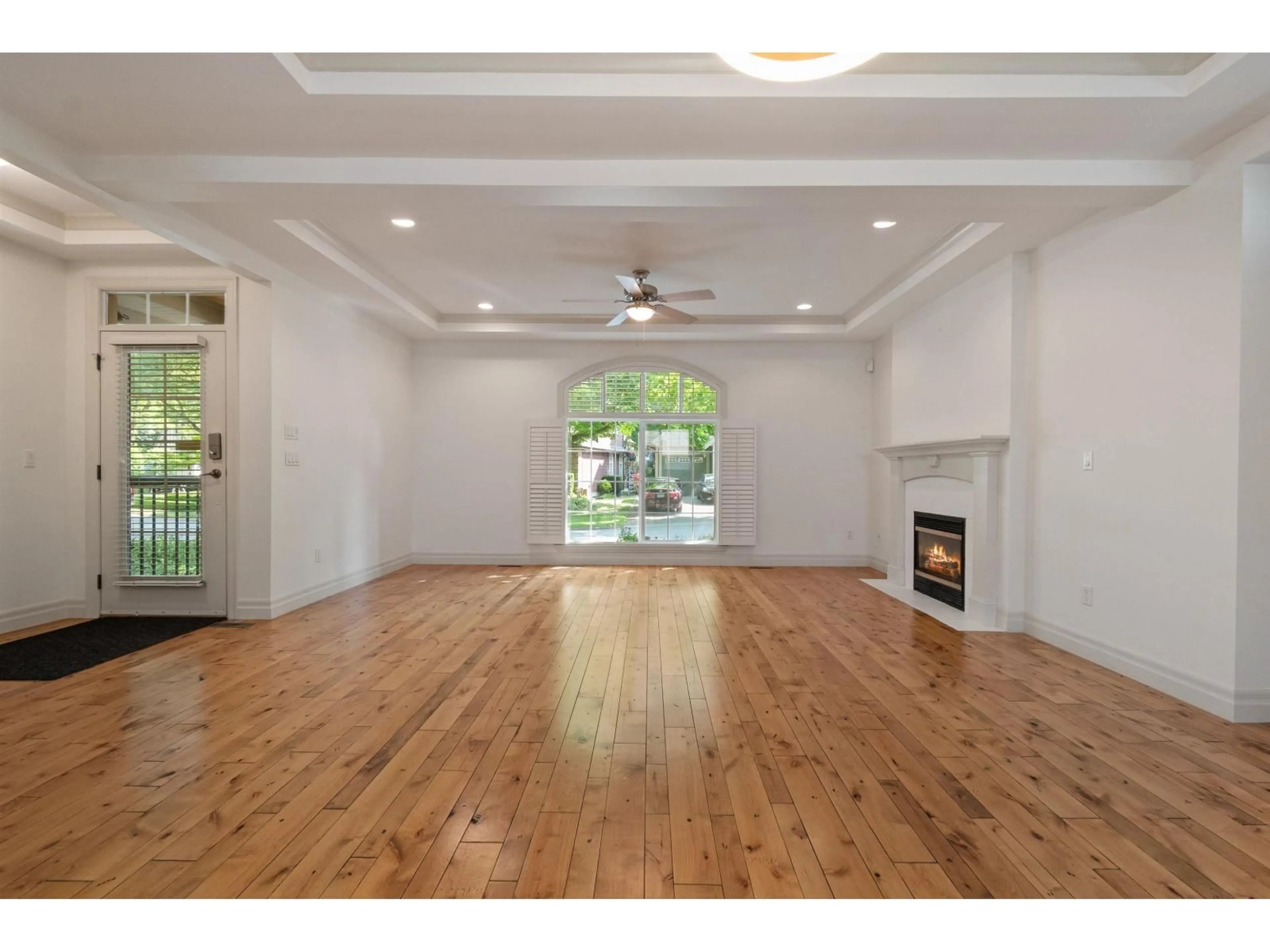 Unknown for 5949 OFFICERS ROW, Chilliwack British Columbia V2R0A1