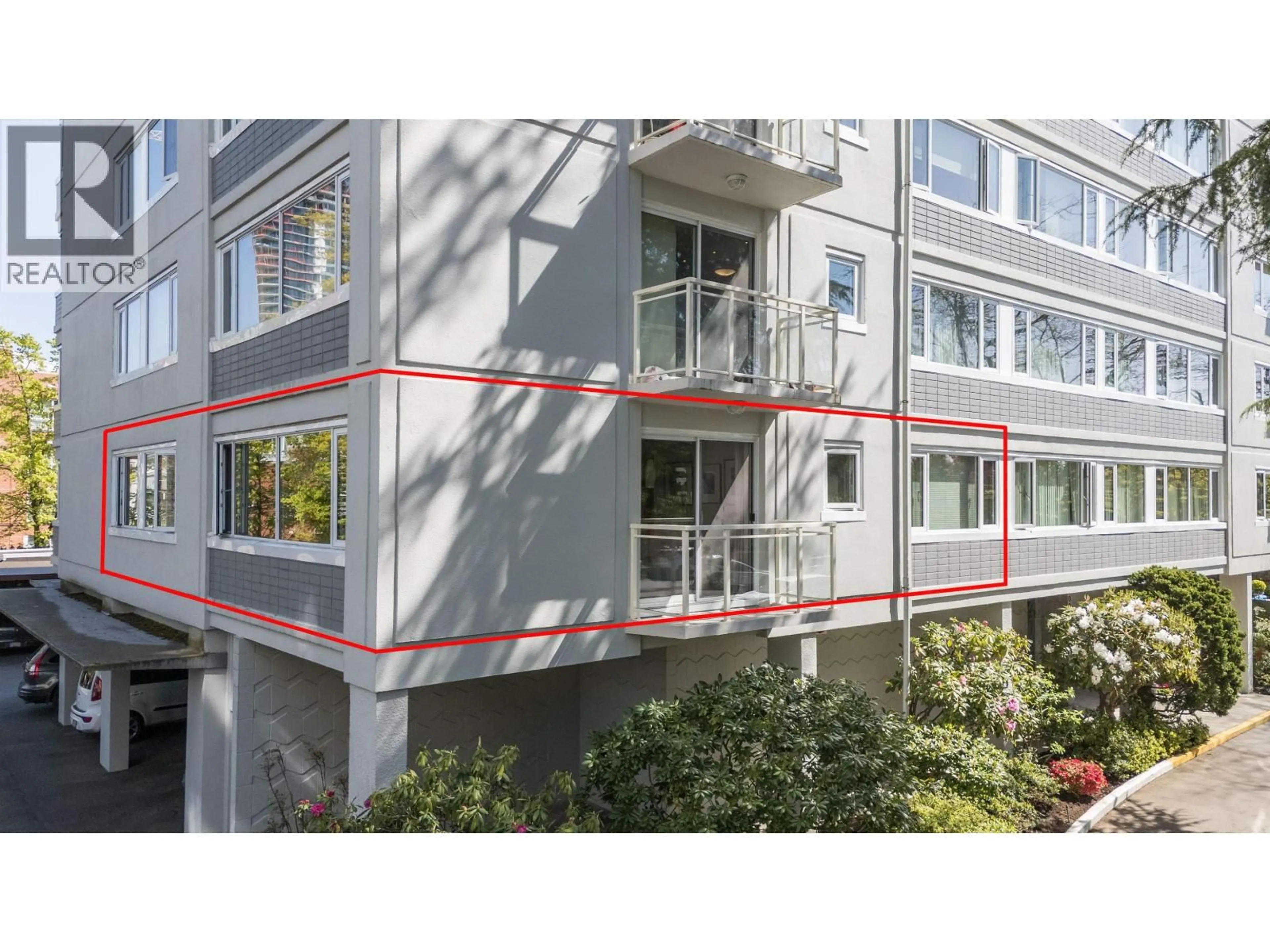 Home with vinyl exterior material, building for 101 - 6076 TISDALL STREET, Vancouver British Columbia V5Z3N2
