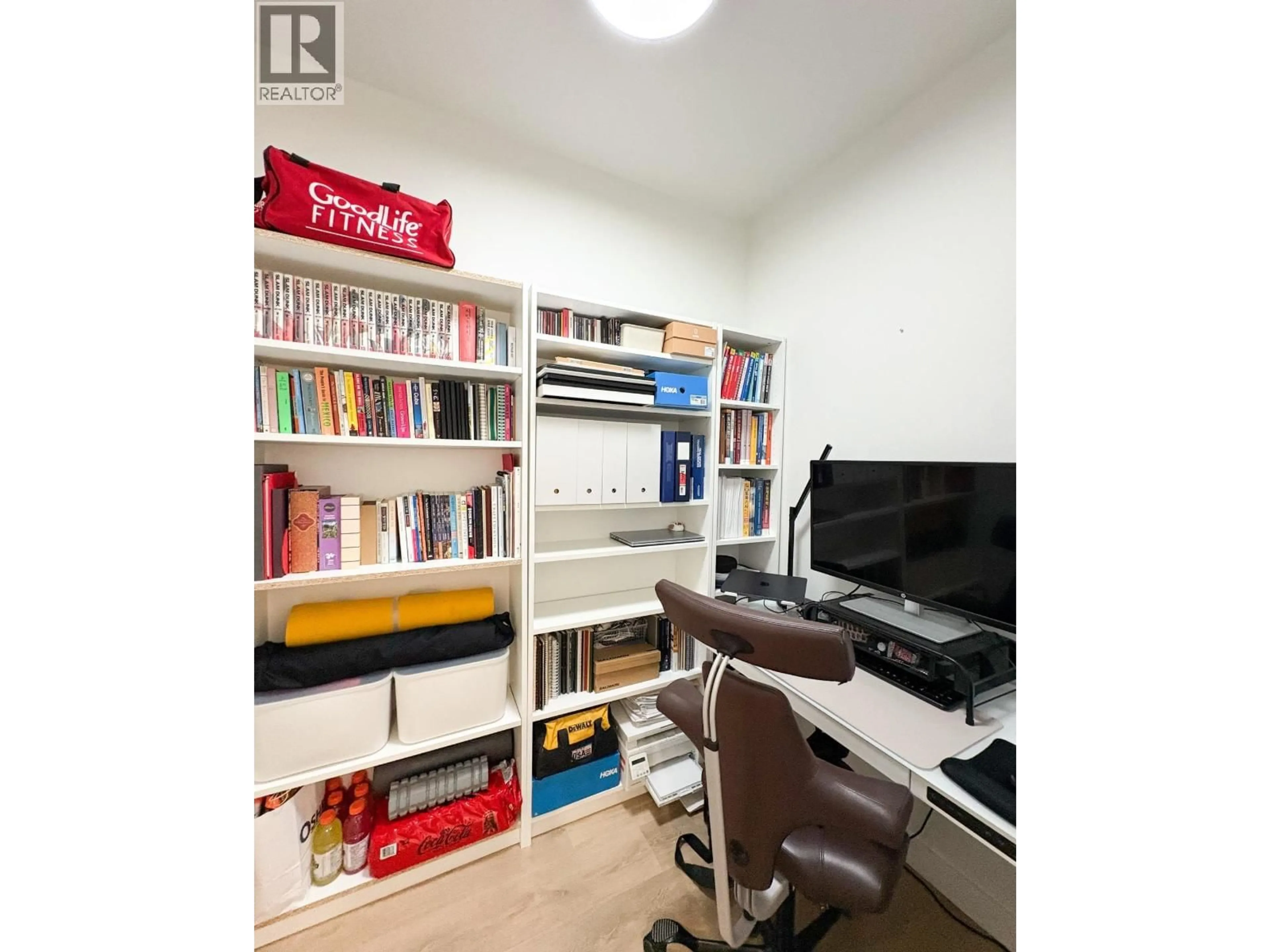 A pic of a room for 407 - 3038 ST GEORGE STREET, Port Moody British Columbia V3H0L3