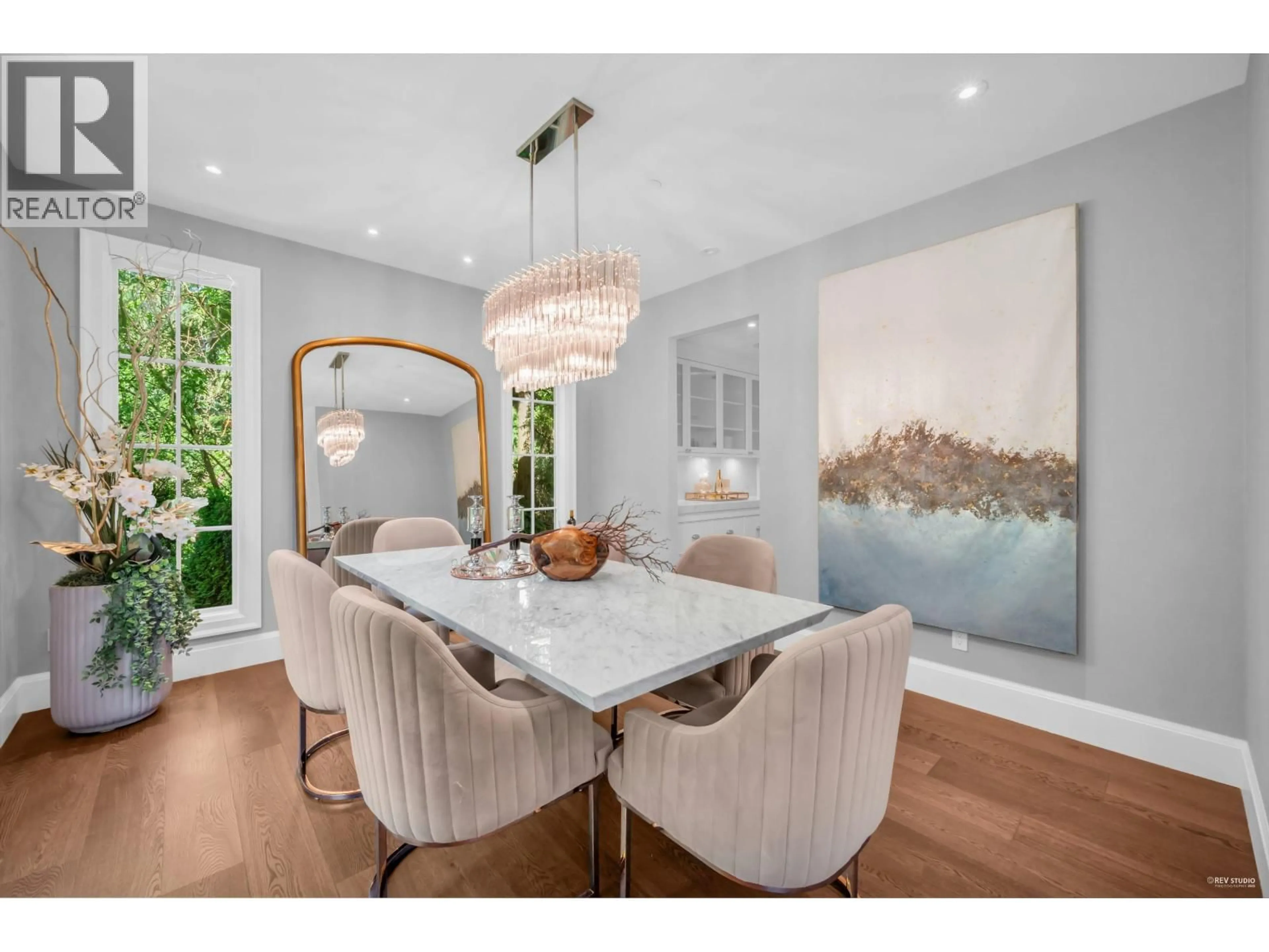 Dining room, unknown for 606 BARNHAM ROAD, West Vancouver British Columbia V7S1T5