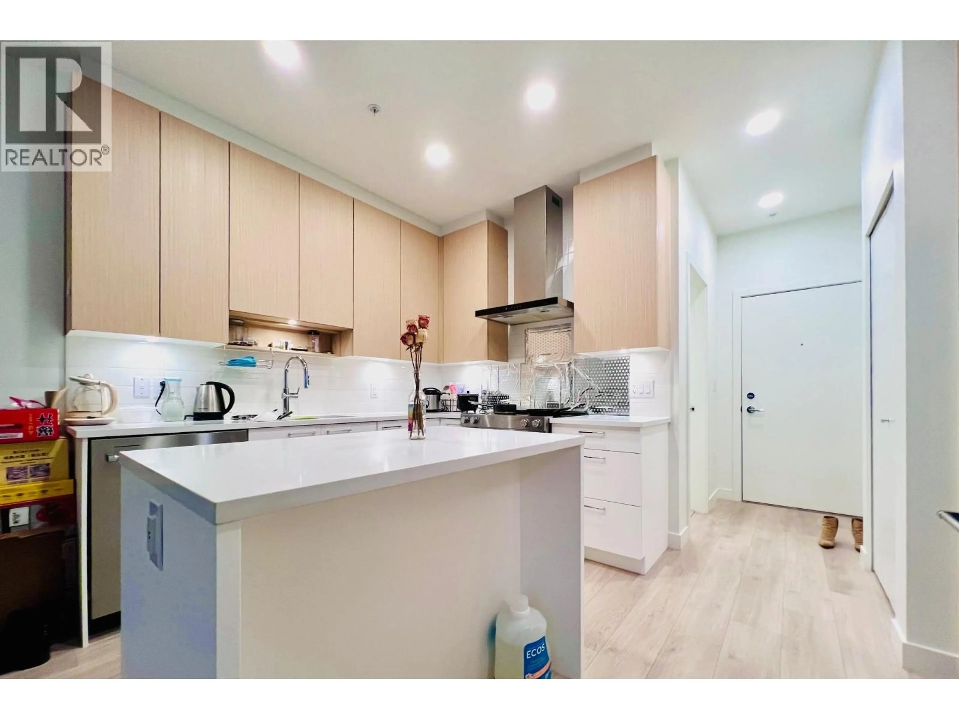 Unknown for 209 - 7588 16TH STREET, Burnaby British Columbia V3N0H8