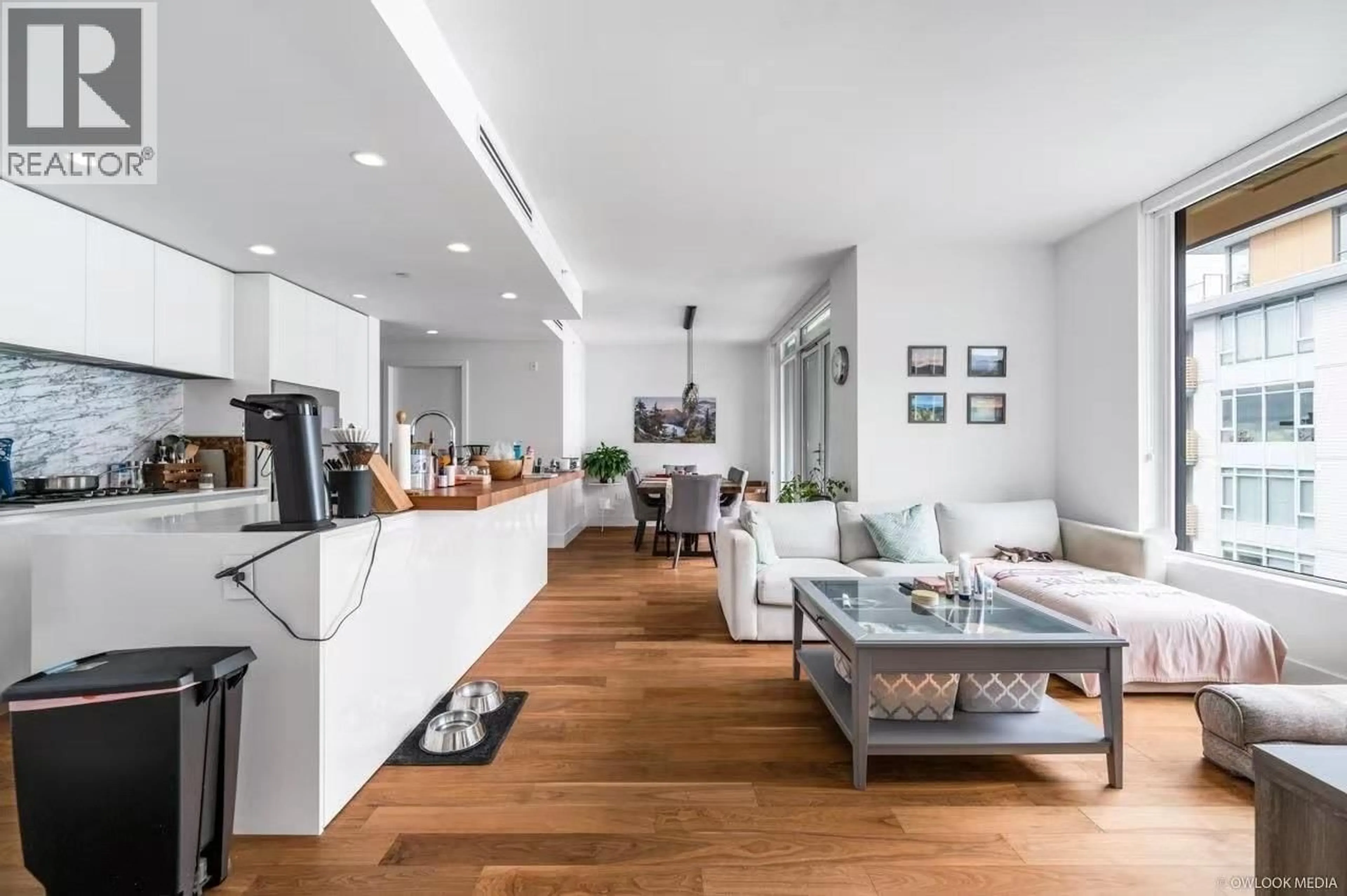 Open concept kitchen, unknown for 504 - 375 59TH AVENUE, Vancouver British Columbia V5X0J4