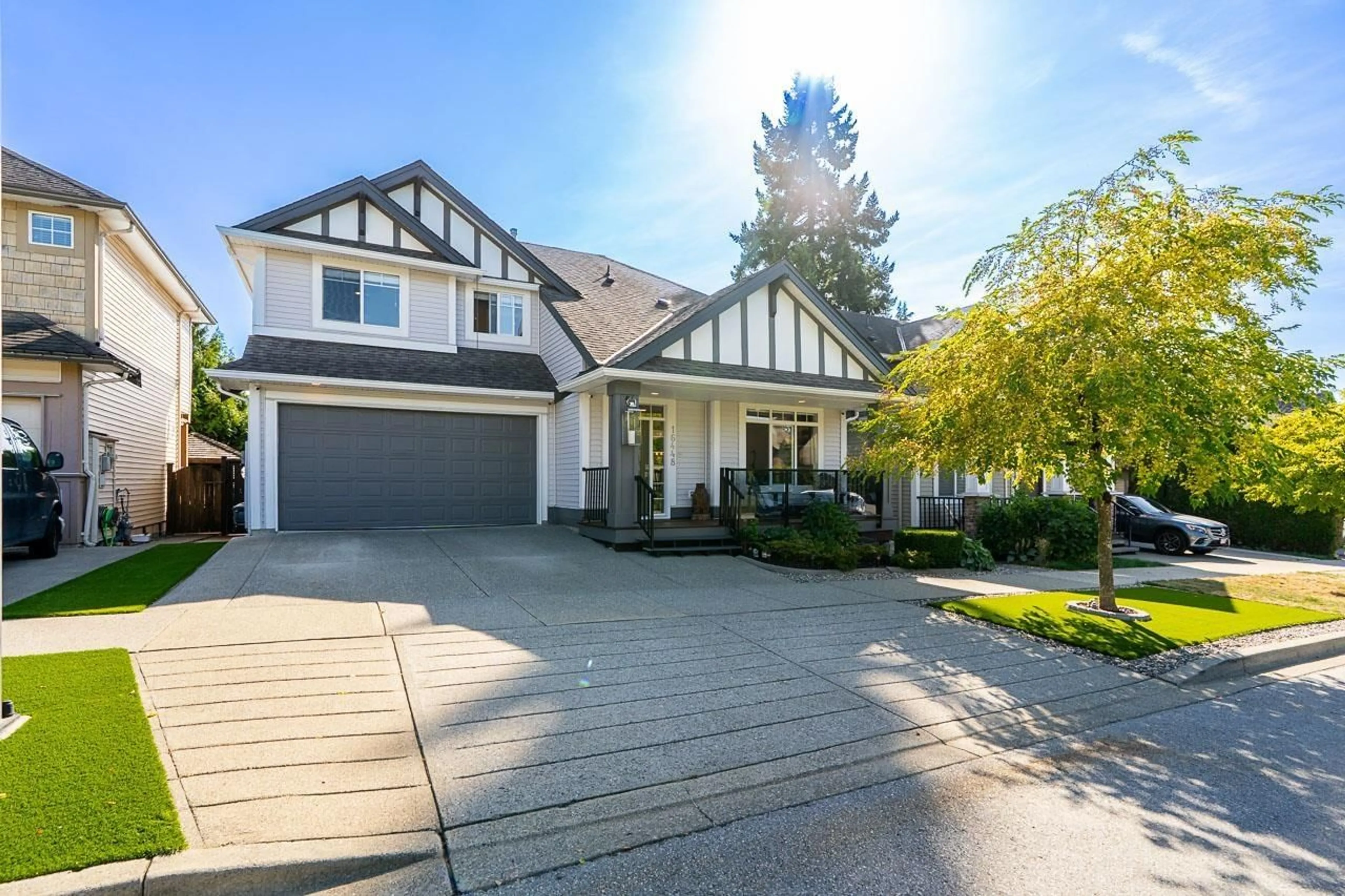 Home with vinyl exterior material, street for 16448 59A, Surrey British Columbia V3S6M6