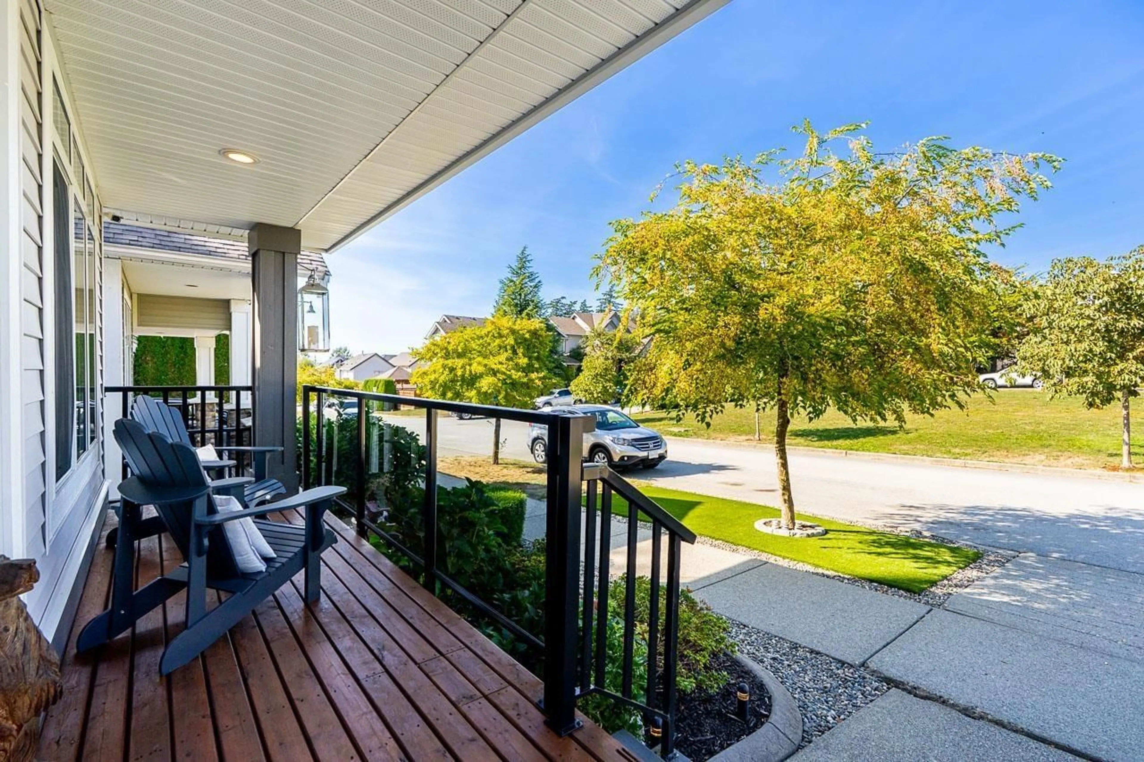 Patio, unknown for 16448 59A, Surrey British Columbia V3S6M6