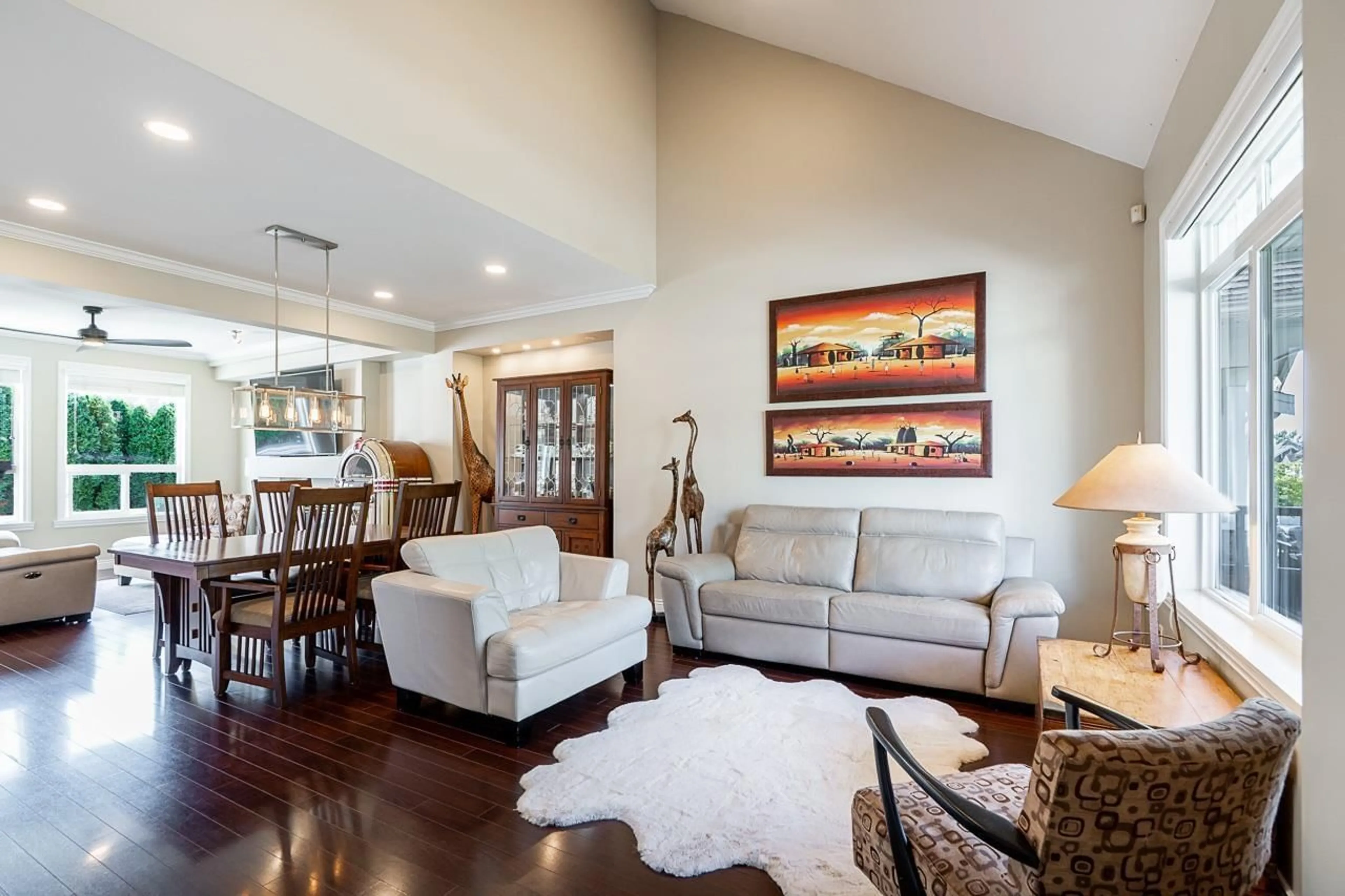 Living room with furniture, unknown for 16448 59A, Surrey British Columbia V3S6M6